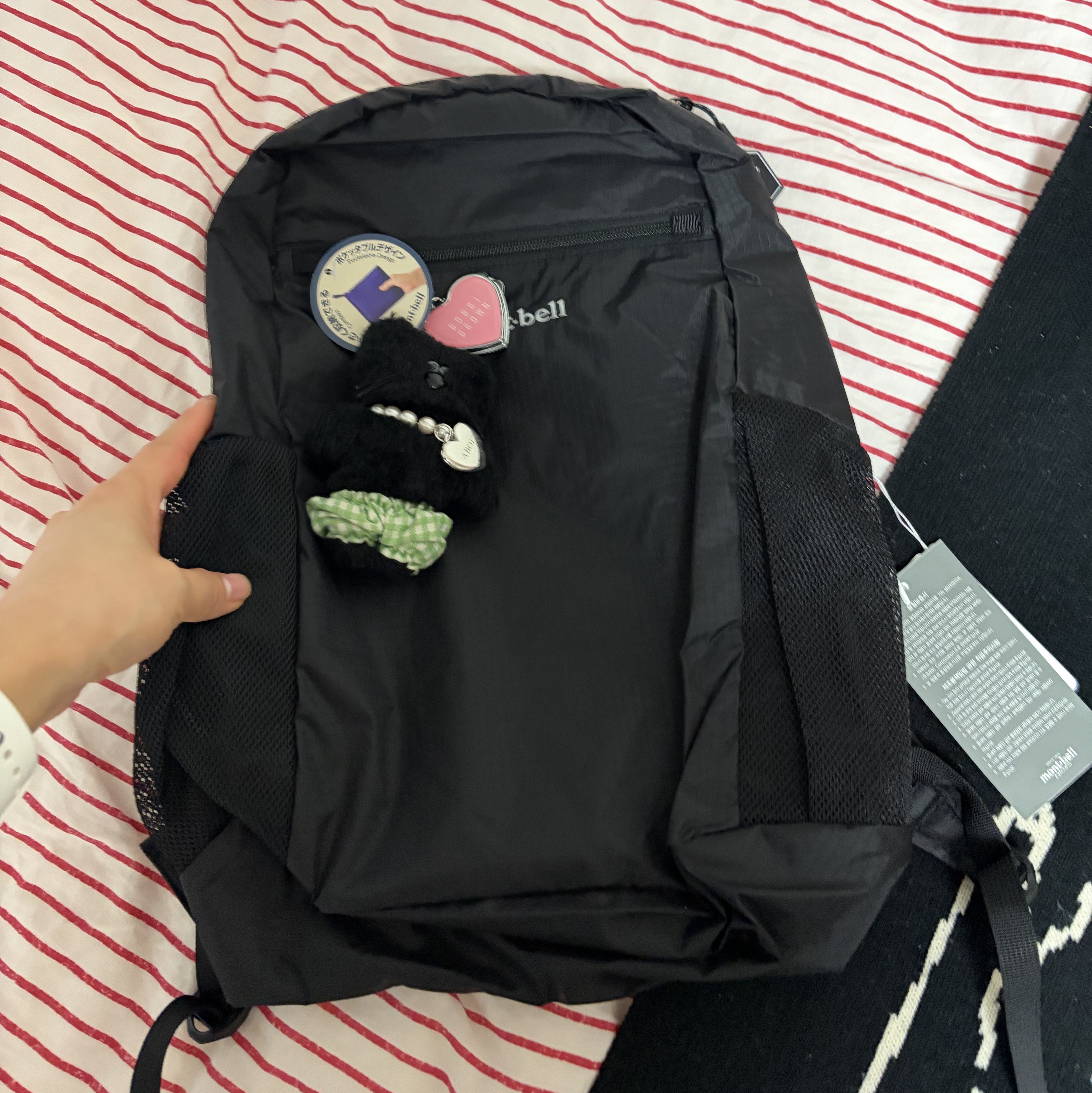 Montbell Pocketable Light Pack 15 Black 착용 스타일