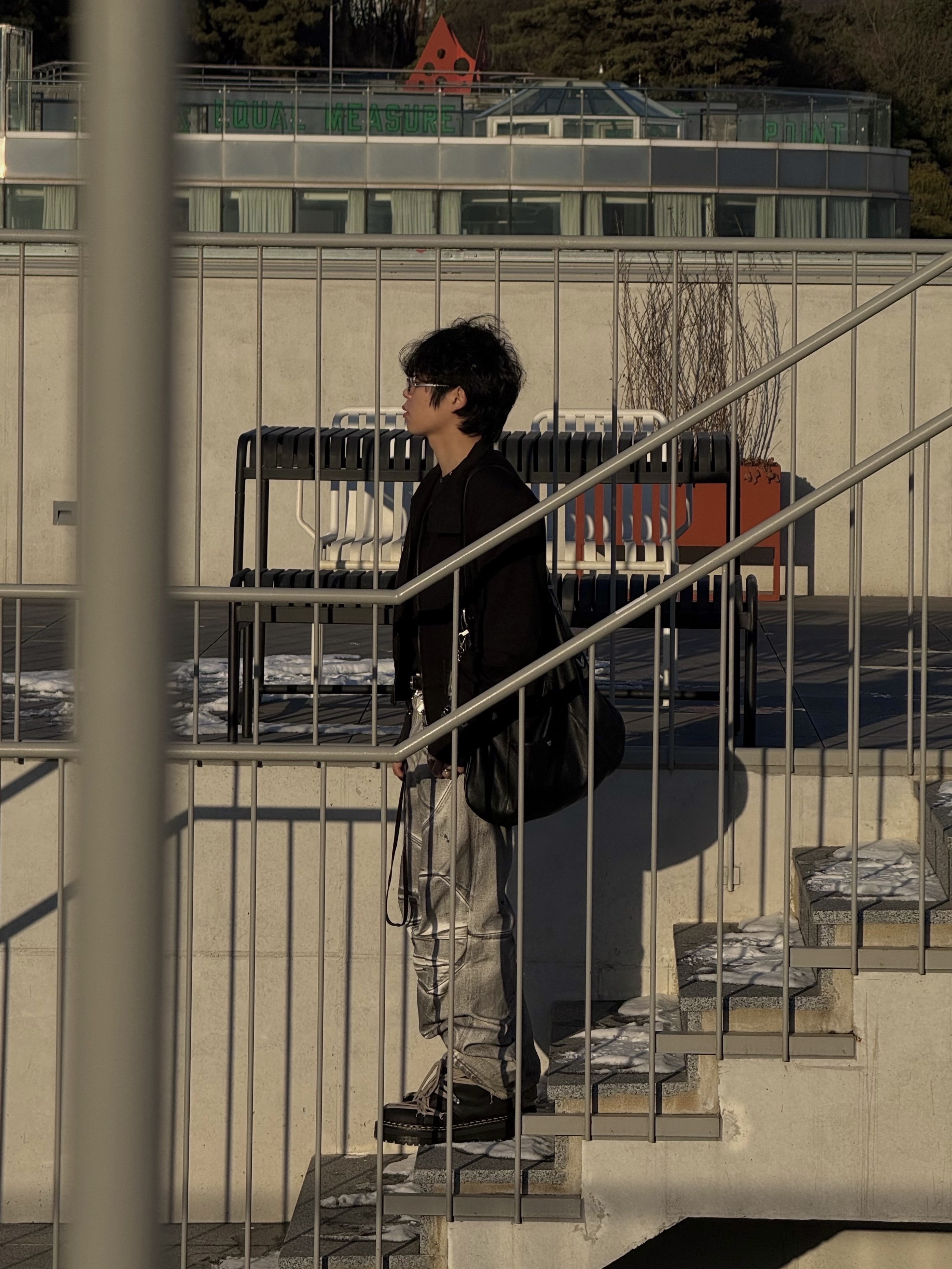 DIRT NAP Double Bind Bracelet Silver, Dr. Martens x Rick Owens 1460 Quad Sole Mega Lace Boots Black 착용 스타일 - 5