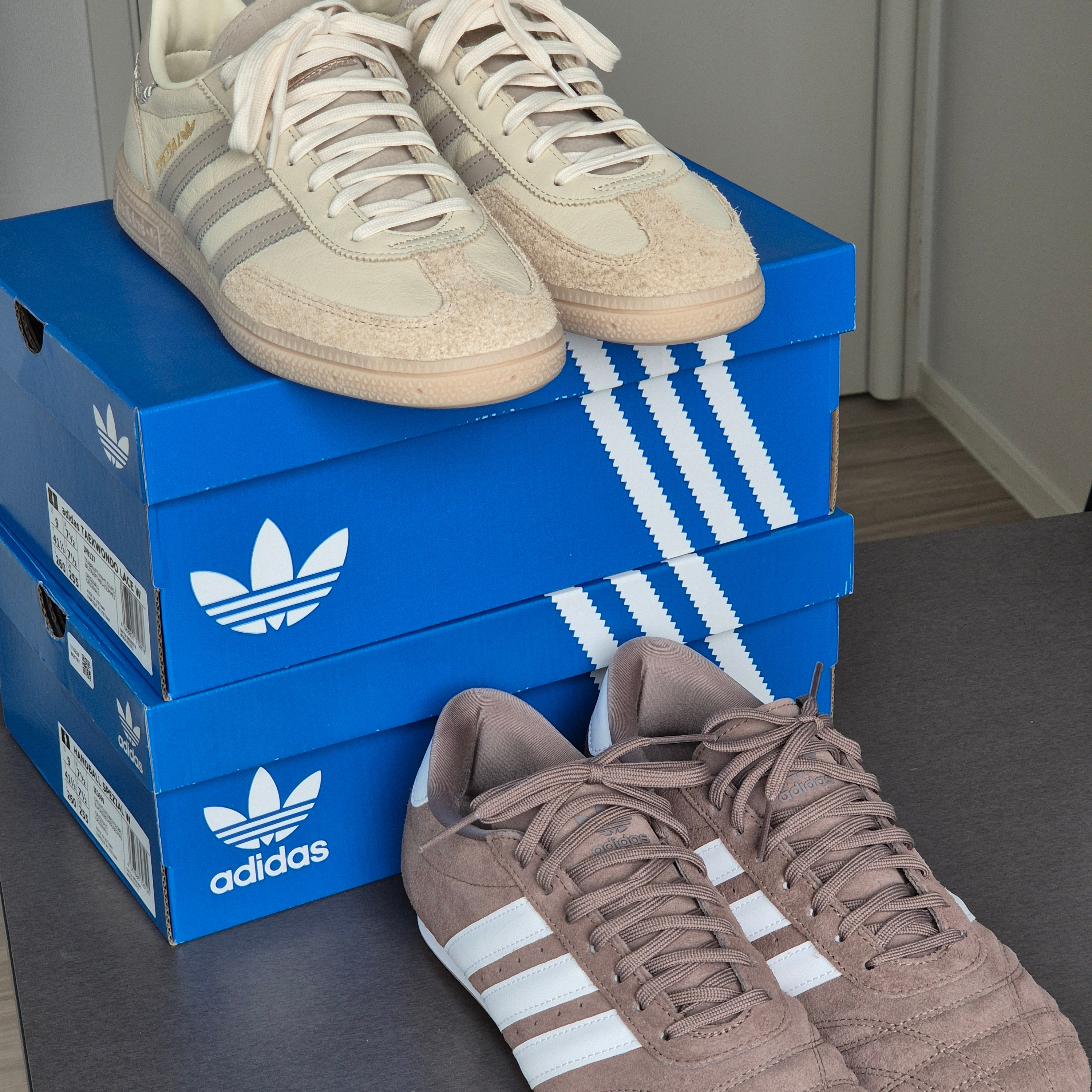 (W) Adidas Spezial Handball Cream White Wonder Beige 착용 스타일