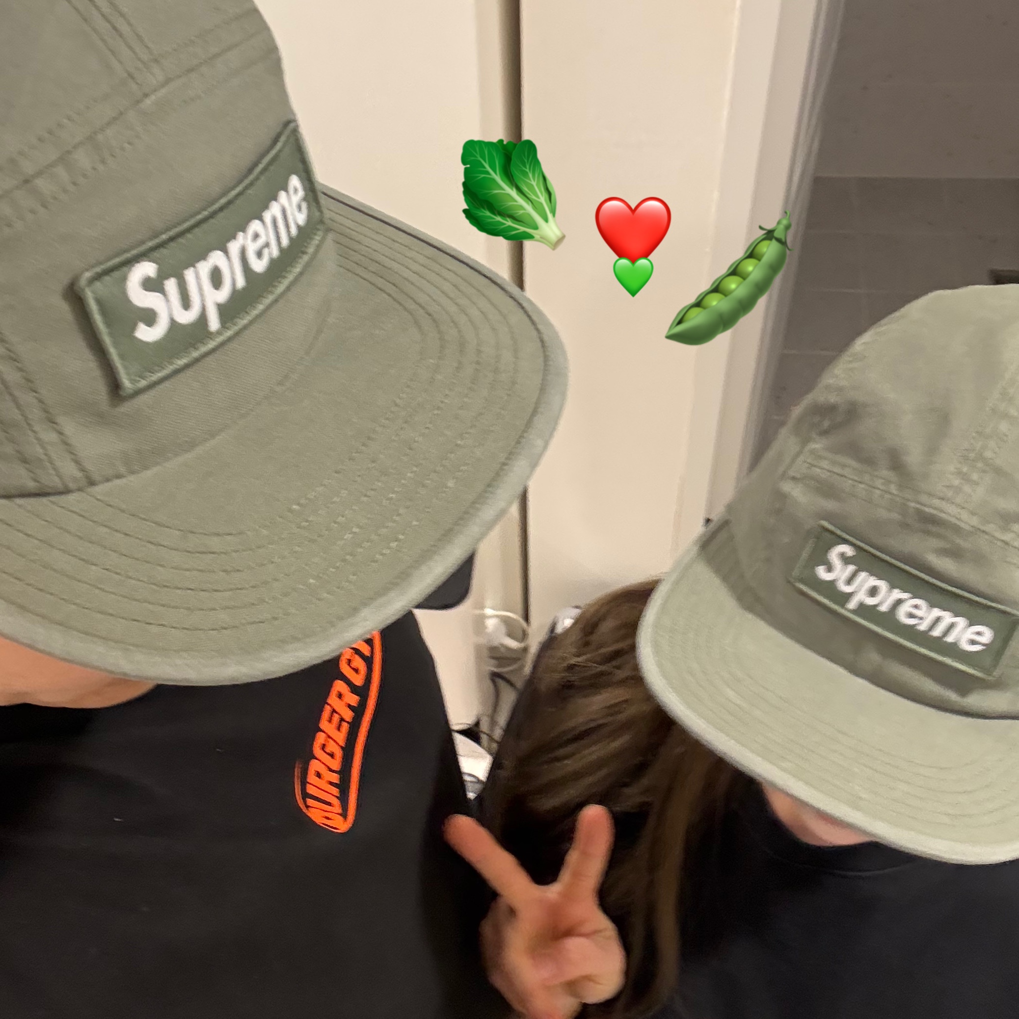 Supreme Military Camp Cap Olive - 25SS 착용 스타일