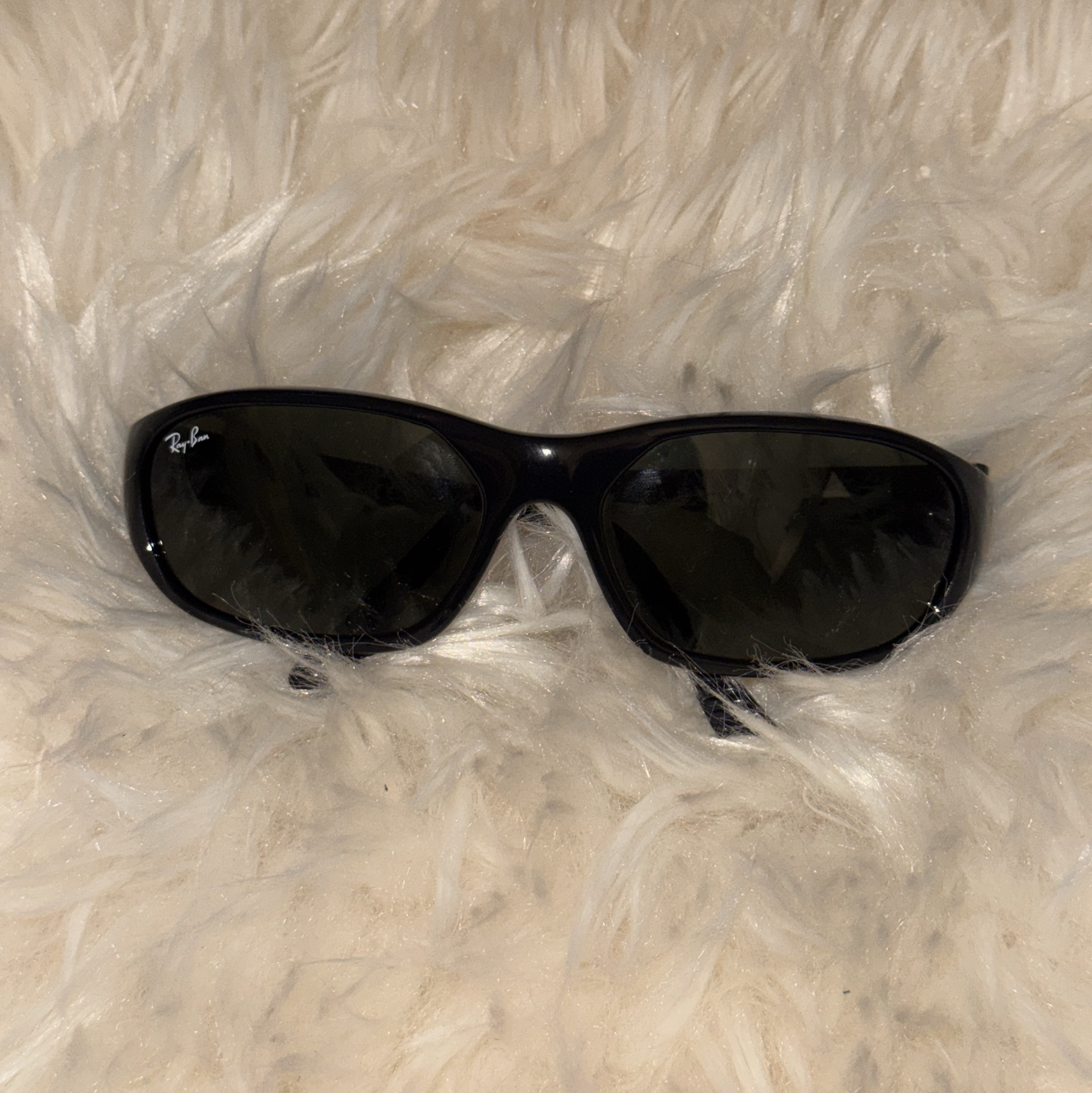 Ray-Ban DADDY-O II Polished Black Frame Green Classic G-15 Lenses 착용 스타일