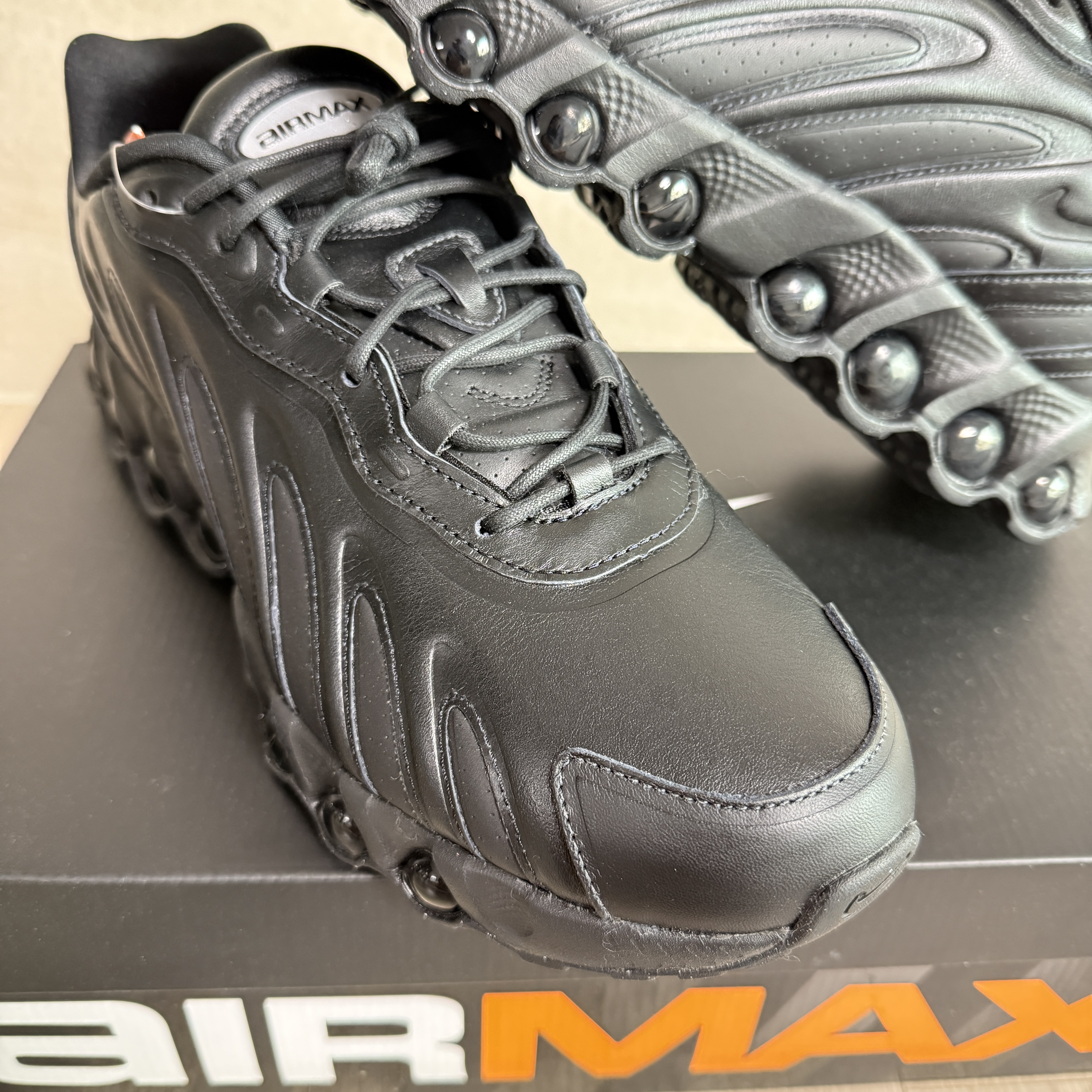 Nike Air Max Dn8 Black 착용 스타일 - 3