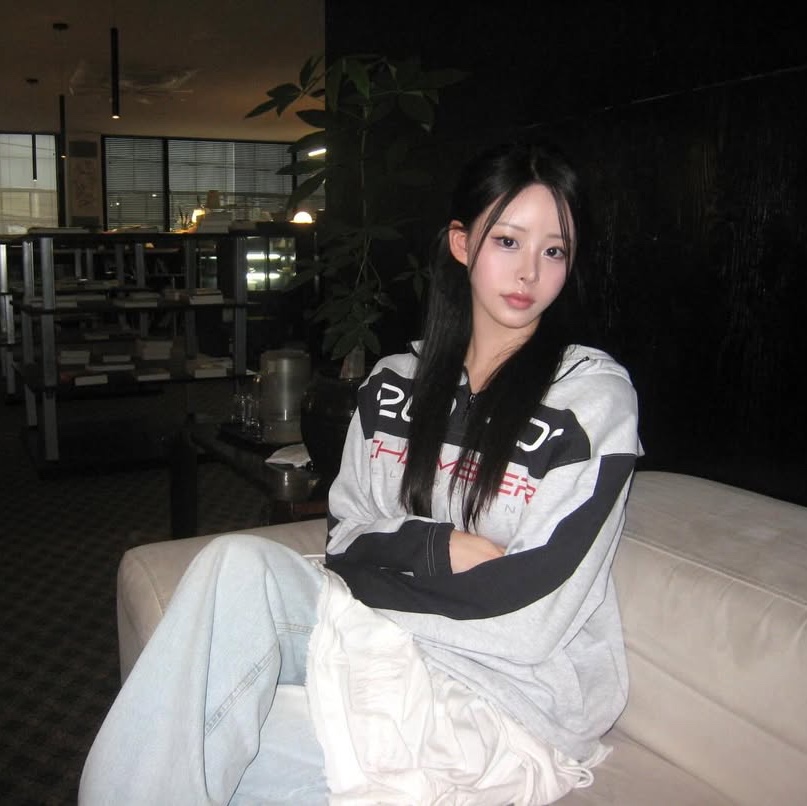SPORT CHAMBER Guard Hood T-Shirt 1% Gray 착용 스타일 - 3