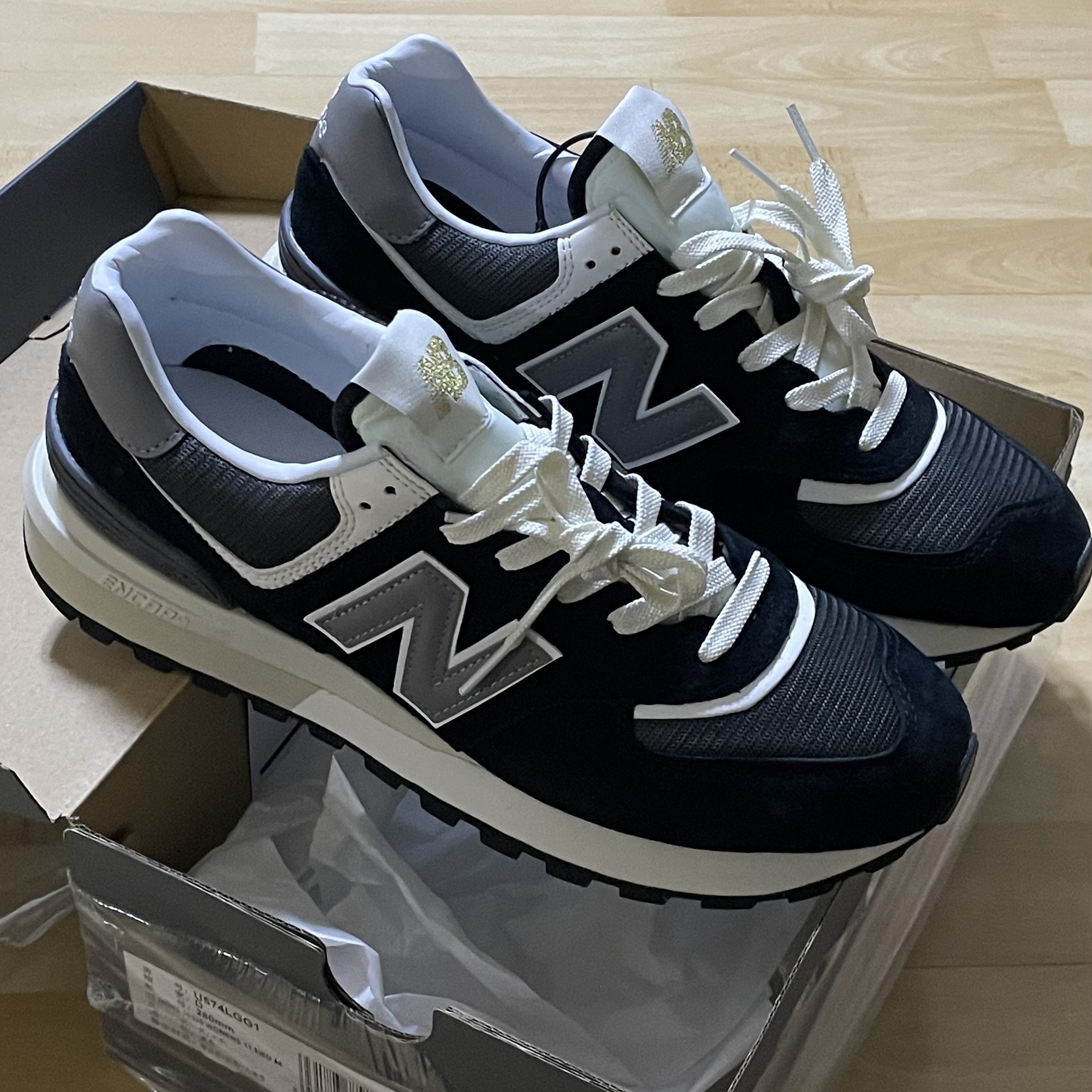New Balance 574 Legacy Black 착용 스타일