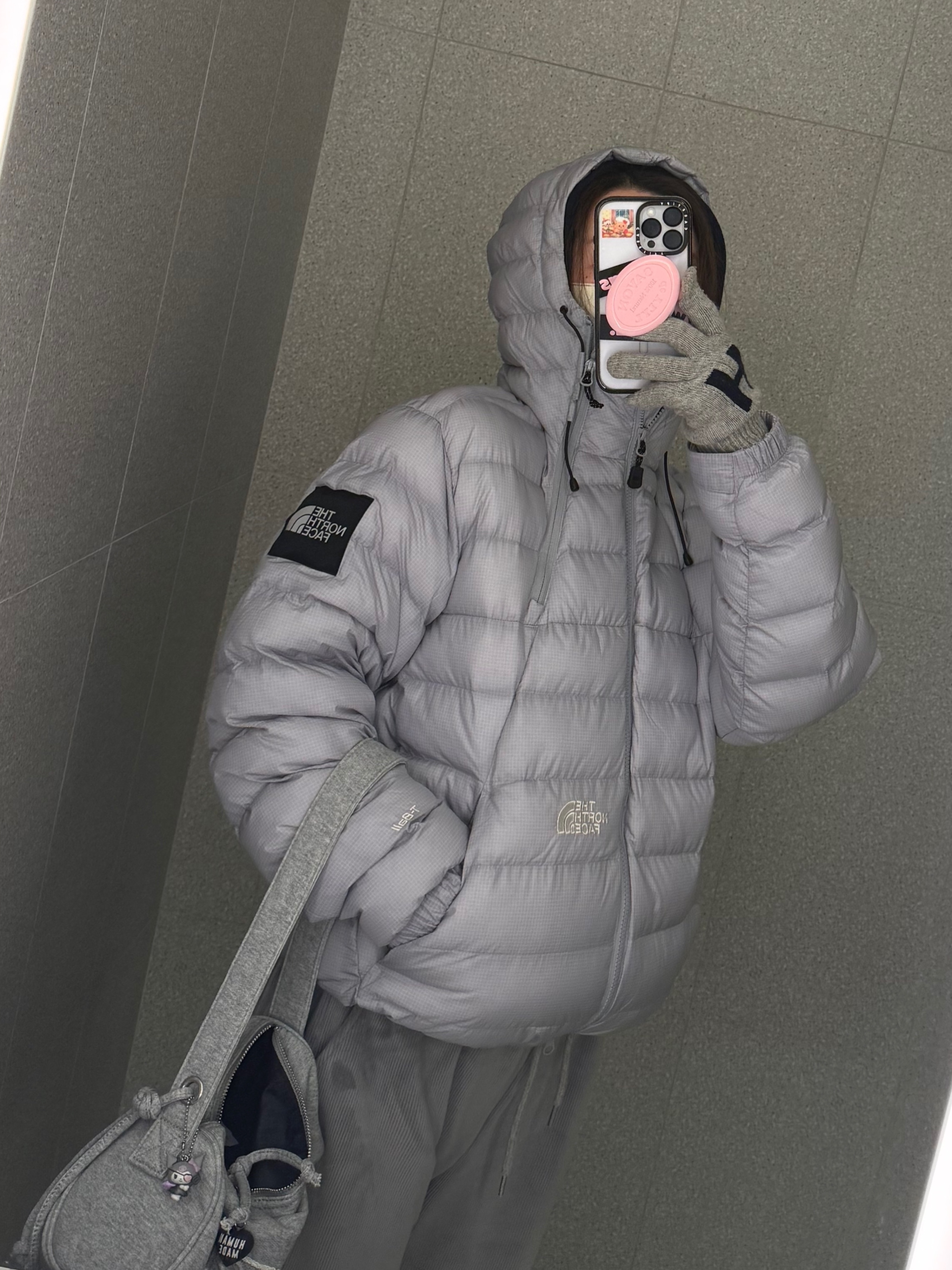 The North Face White Label Kalix T Jacket Metal Gray - 26SS, Human Made Heart Rubber Keychain Black 착용 스타일 - 1