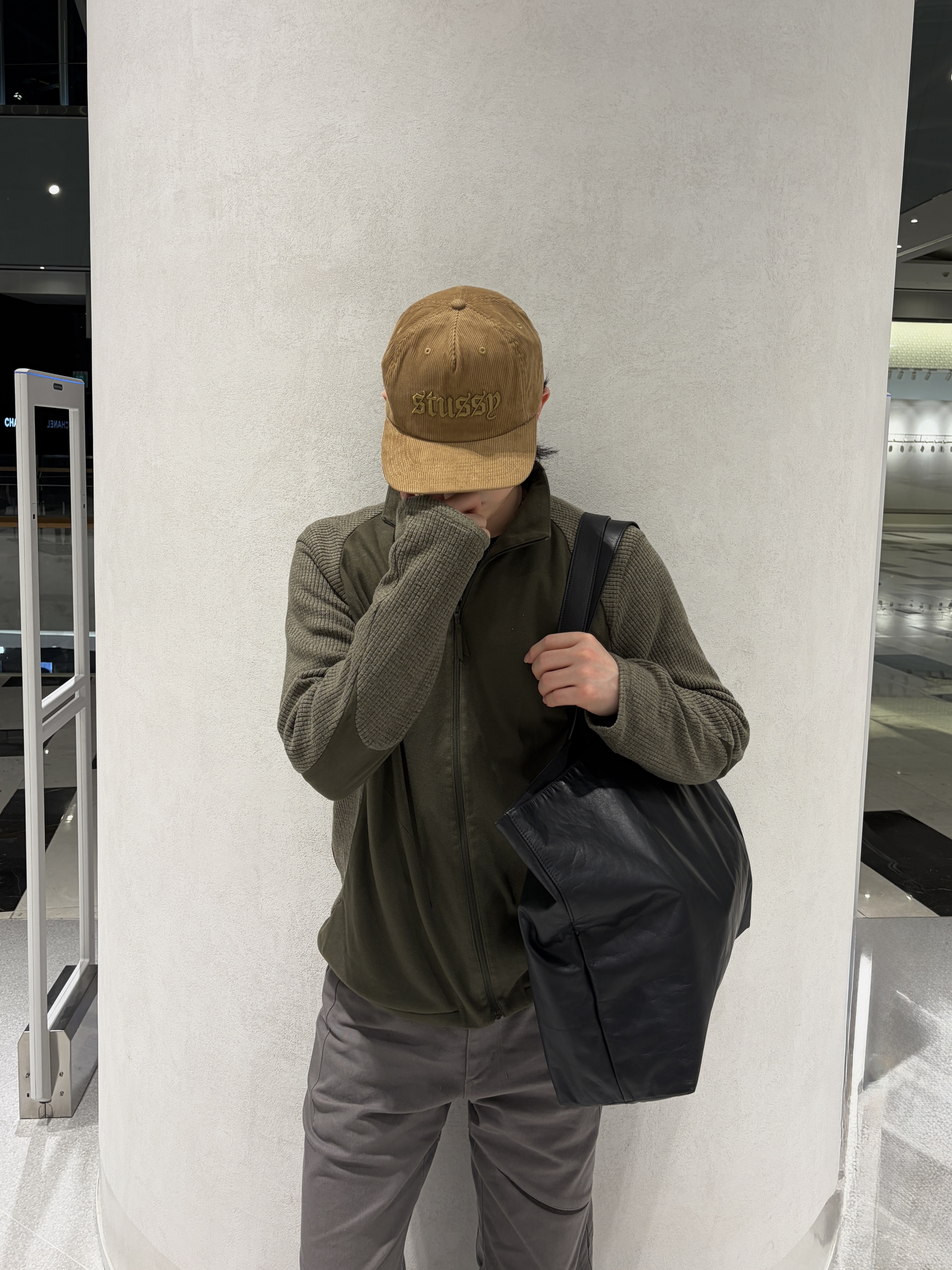Xlim Ep.8 01 Cap Black, Post Archive Faction (Paf) 7.0 Fleece Right Olive Green 착용 스타일 - 2