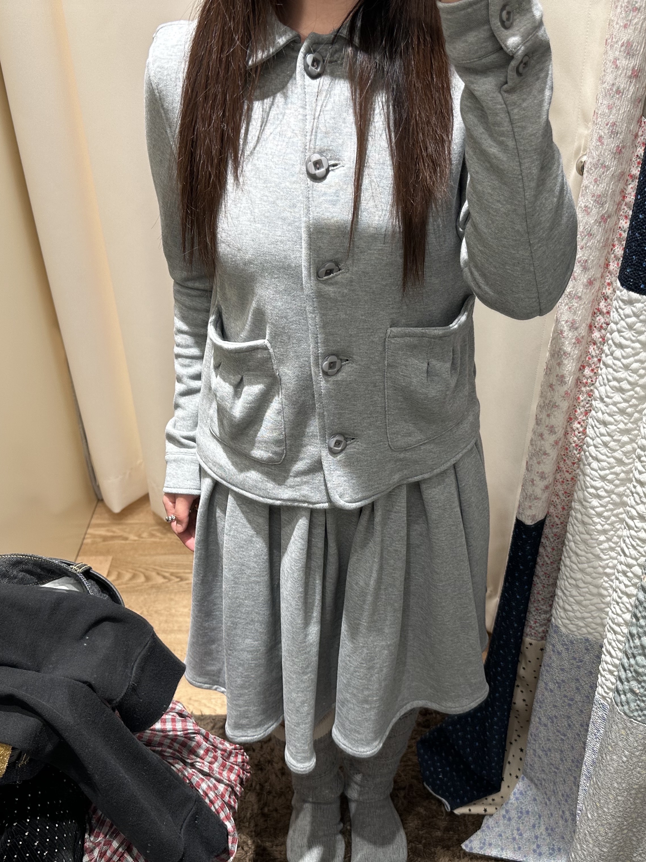 COYSEIO Pompom Cable Knit Brown, Safarispot Two Denim Long Skirts 착용 스타일 - 2
