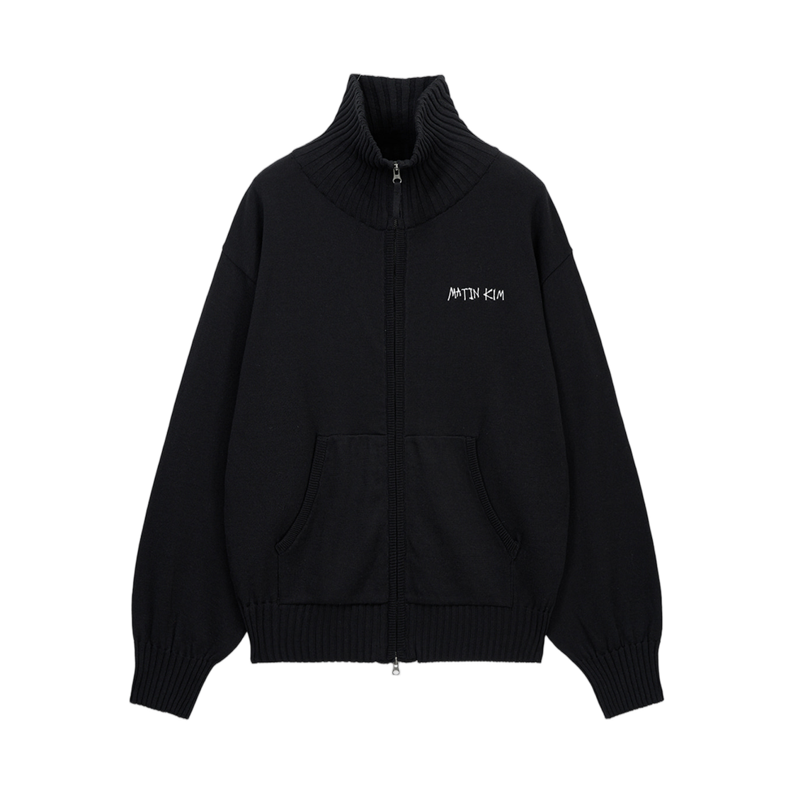 마뗑킴 하이 넥 자수 로고 집업 블랙(Matin Kim High Neck Embroidered Logo Zip Up In Black)
