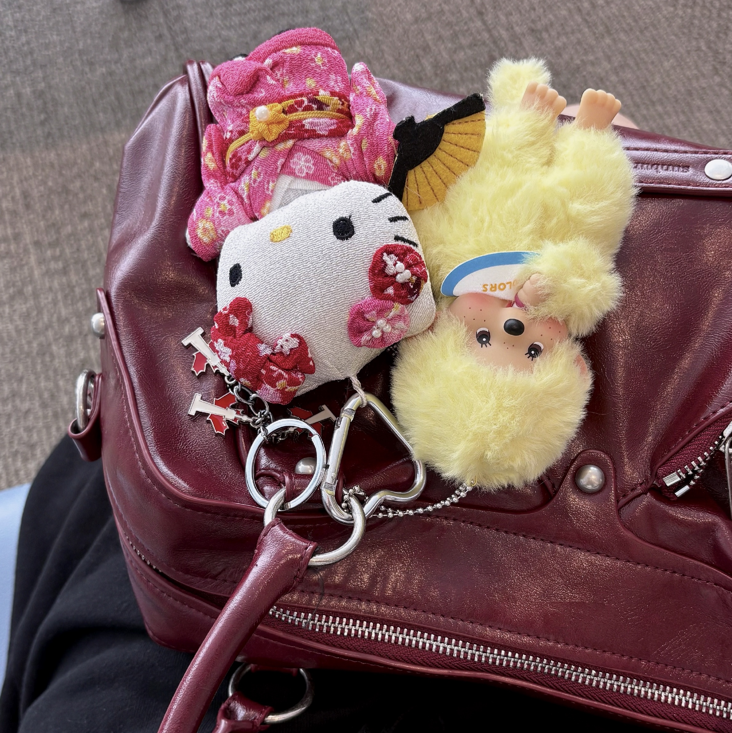 Monchhichi COLORS Keychain Yellow, Sanrio Hello Kitty Kimono Mascot Holder 착용 스타일