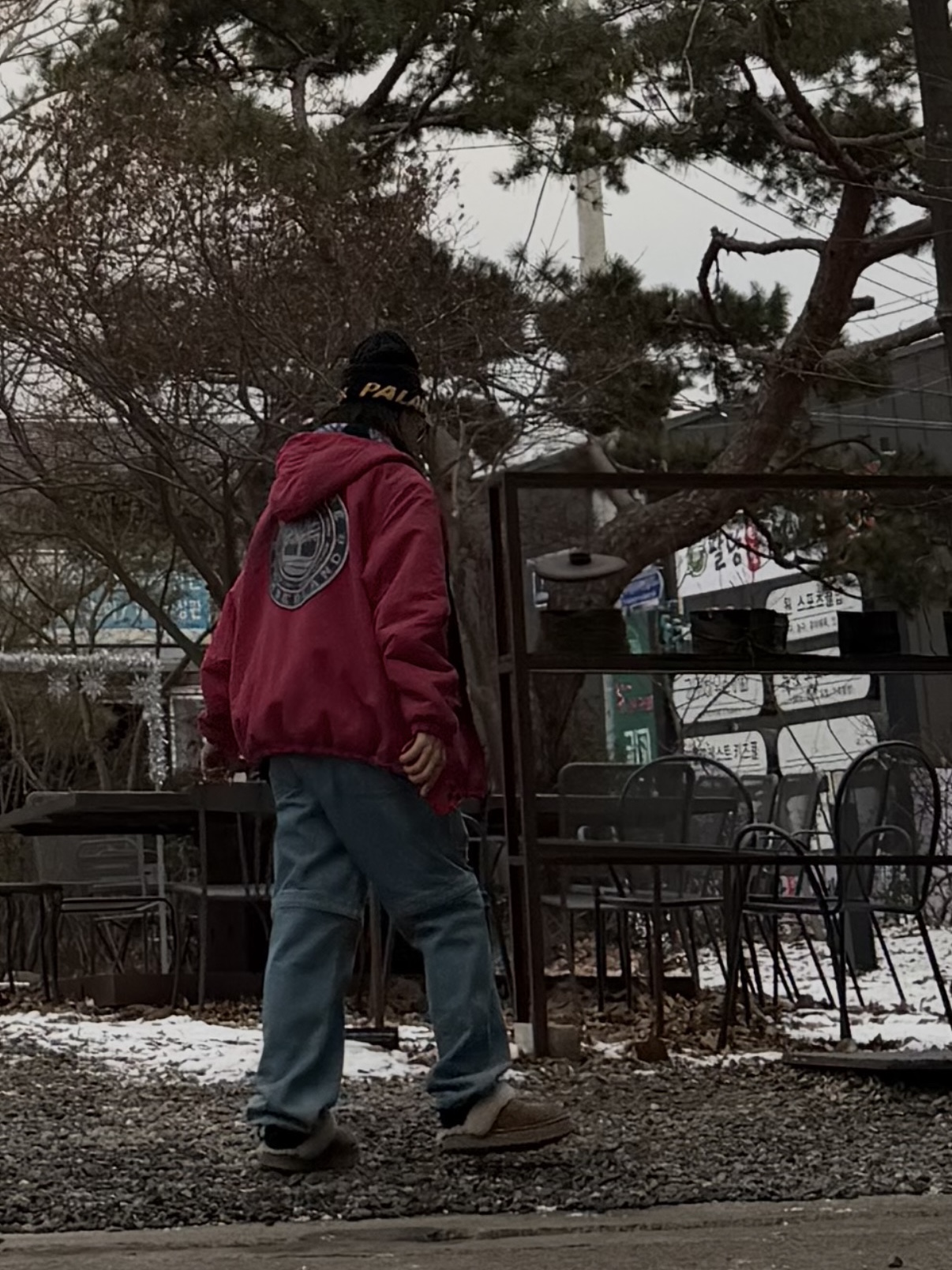 Palace x Arc'teryx Beanie Black - 20FW, Supreme x Timberland Reversible Ripstop Jacket Burgundy - 21FW 착용 스타일