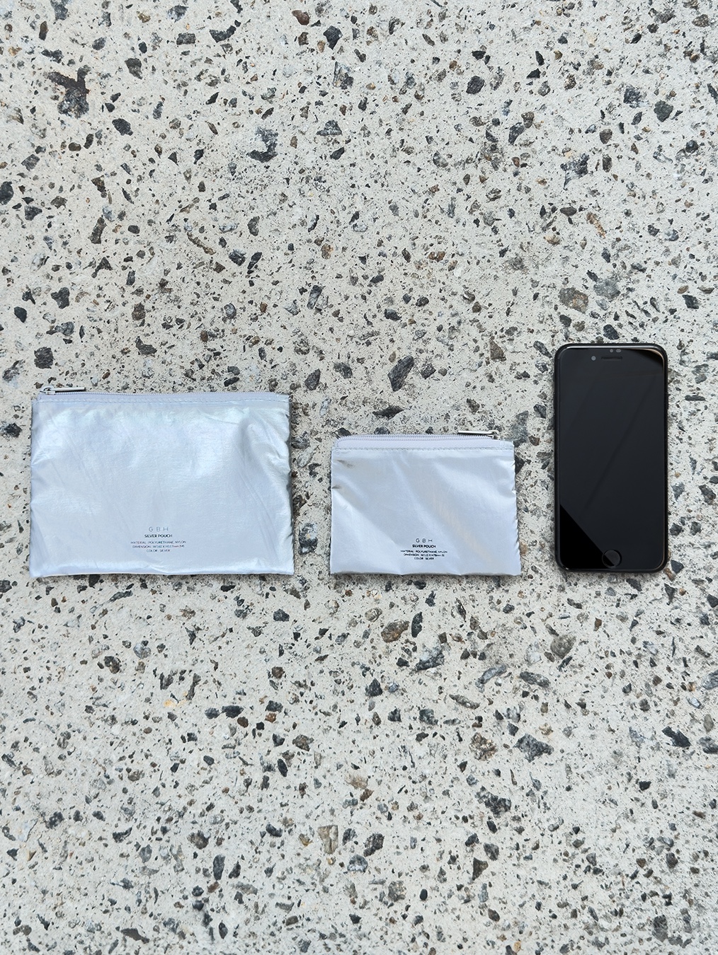GBH HOME Silver Pouch M, GBH HOME Silver Pouch S 착용 스타일