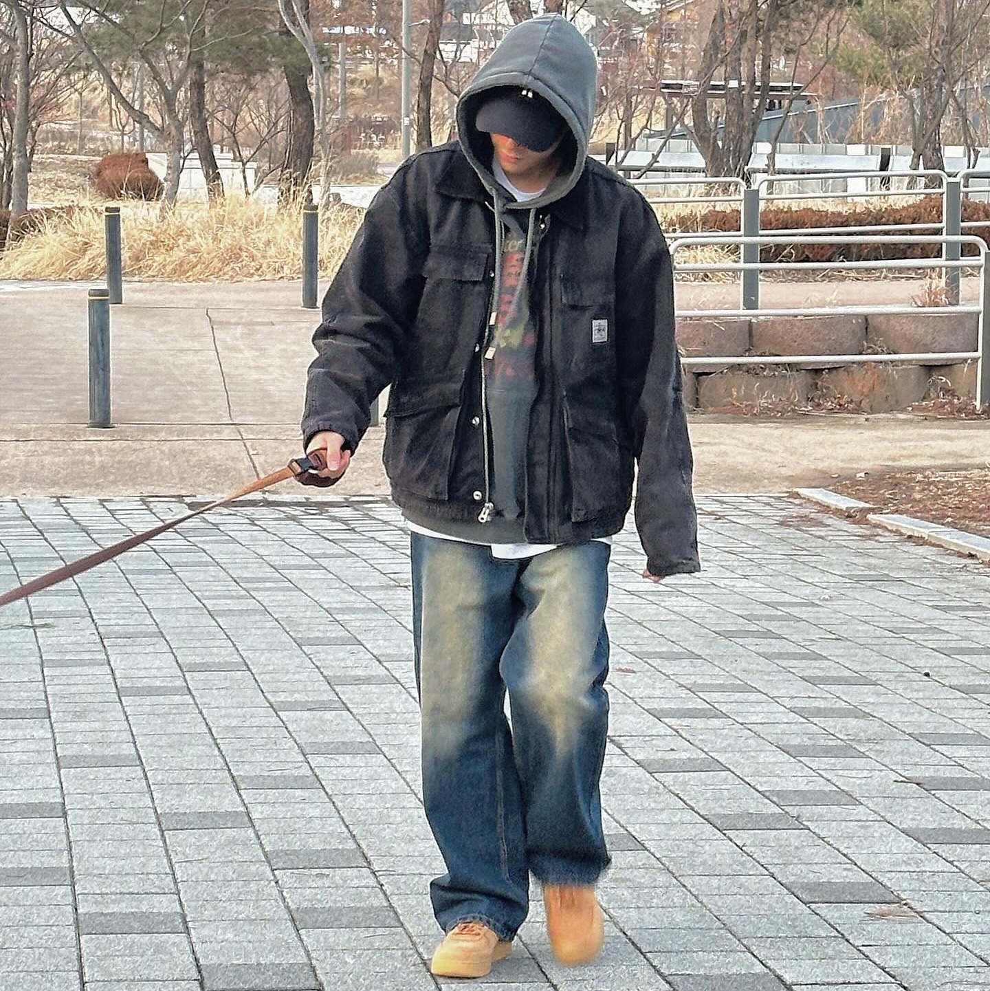 Stussy Washed Canvas Shop Jacket Black, Nike Air Force 1 '07 WB Flax 착용 스타일 - 2
