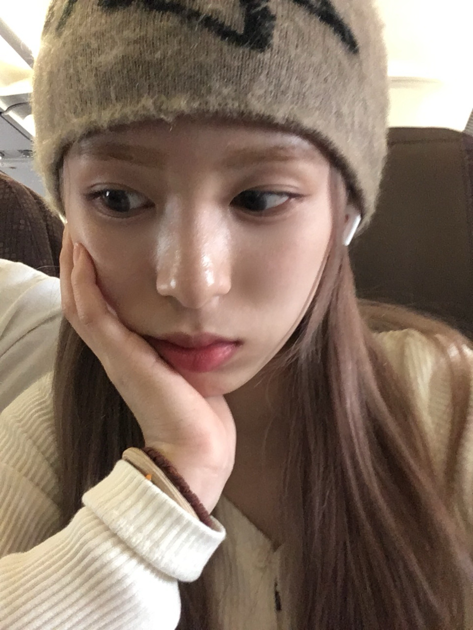 Stussy Brushed Out Stock Skullcap Beanie Sand 착용 스타일 - 2