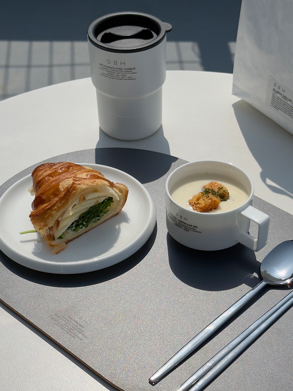 GBH HOME Stainless Steel Tumbler White, GBH HOME Spoon & Chopsticks 1Set 착용 스타일