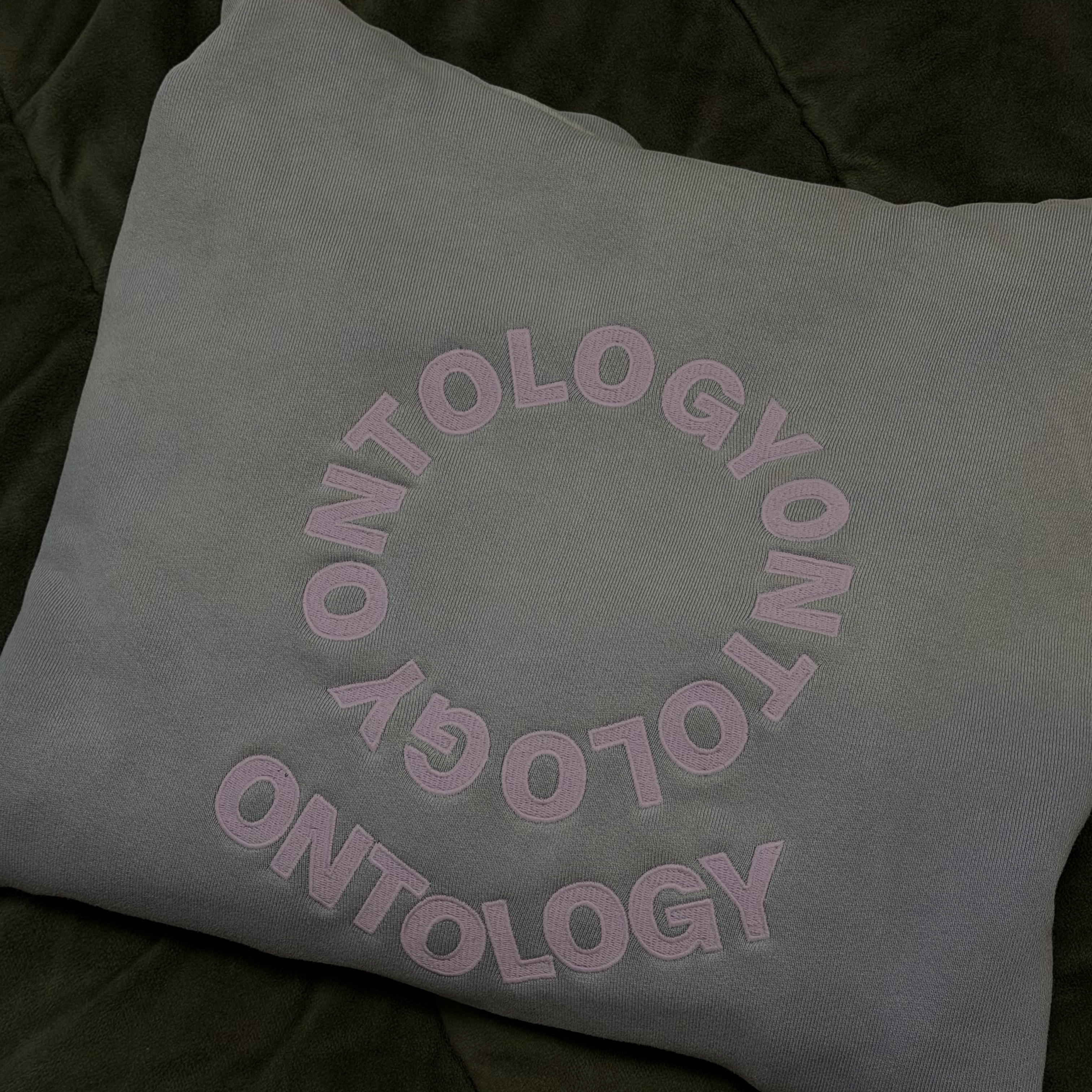 Palantir Ontology Shyam Hoodie Lavender, Palantir Ontology Hoodie Black Ver. 1 착용 스타일 - 3