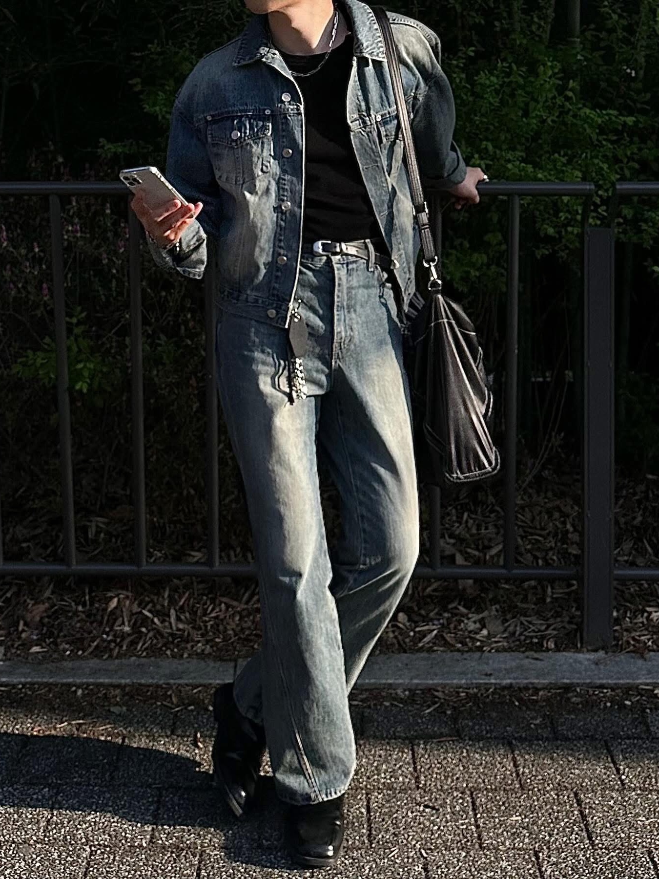 Matin Kim Big Coating Tote Bag Black, Tiffany & Co. Return To Tiffany Heart Tag Toggle Bracelet Silver 착용 스타일 - 1