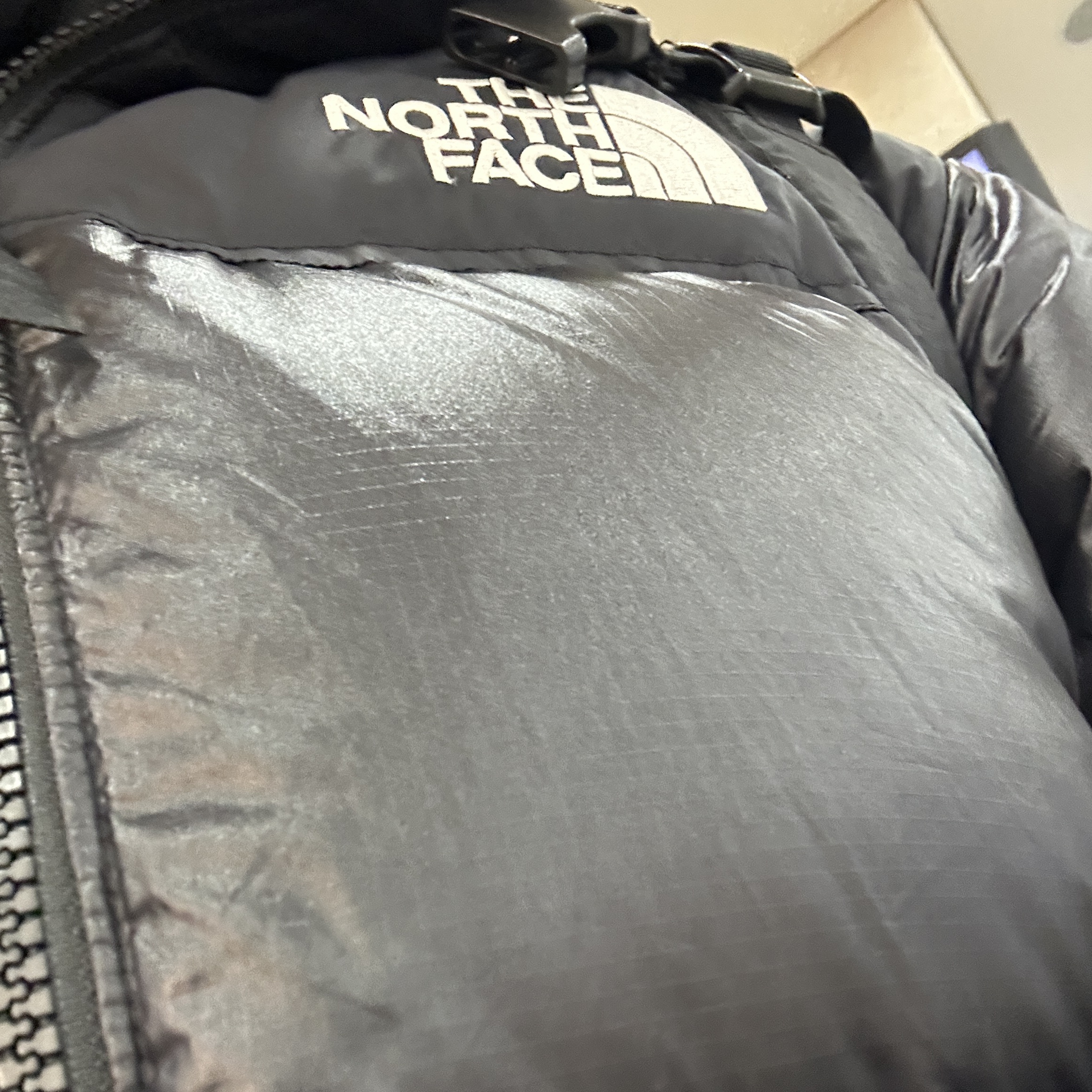 The North Face 1996 Eco Nuptse Jacket Real Black 착용 스타일