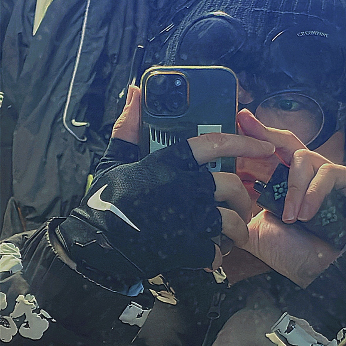 Denim Tears Cotton Wreath Puffer Jacket Black, C.P. Company Extra Fine Merino Wool Goggle Beanie Black - 24FW 착용 스타일 - 2