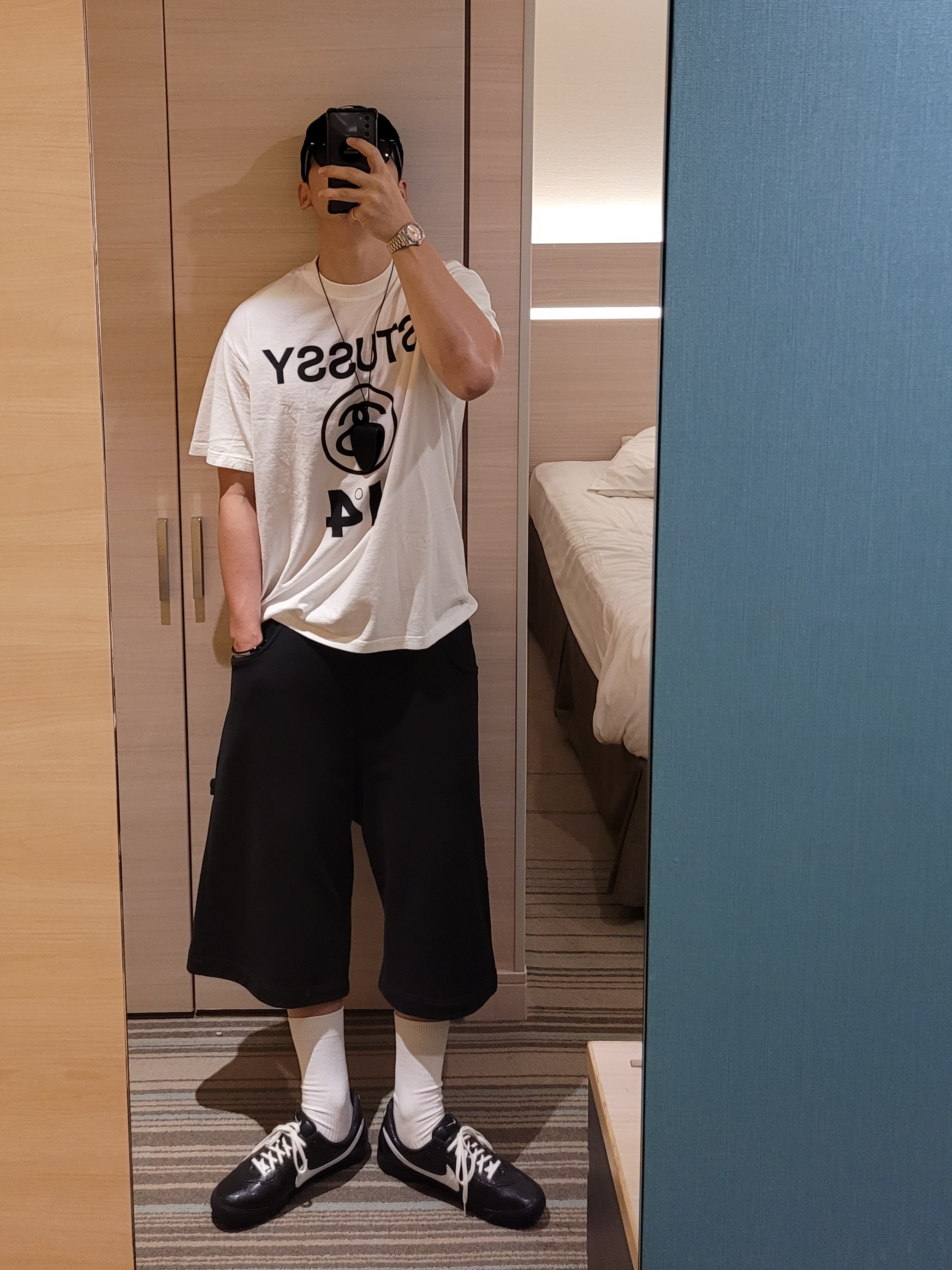 Supreme Corduroy S Logo 6-Panel Black - 23FW, Stussy Pigment Dyed Stussy No.4 T-Shirt Natural 착용 스타일