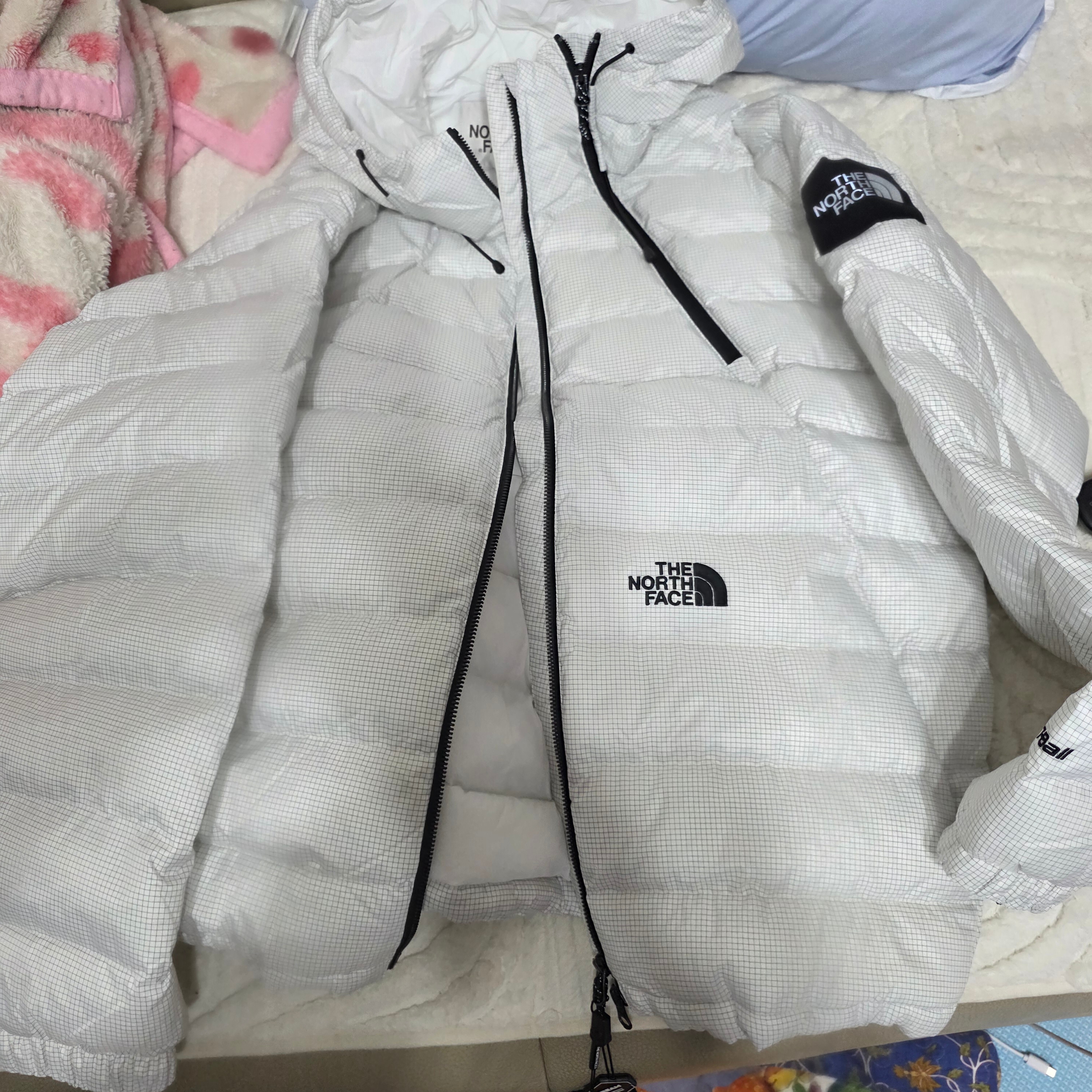 The North Face White Label Kalix T Jacket White - 26SS 착용 스타일