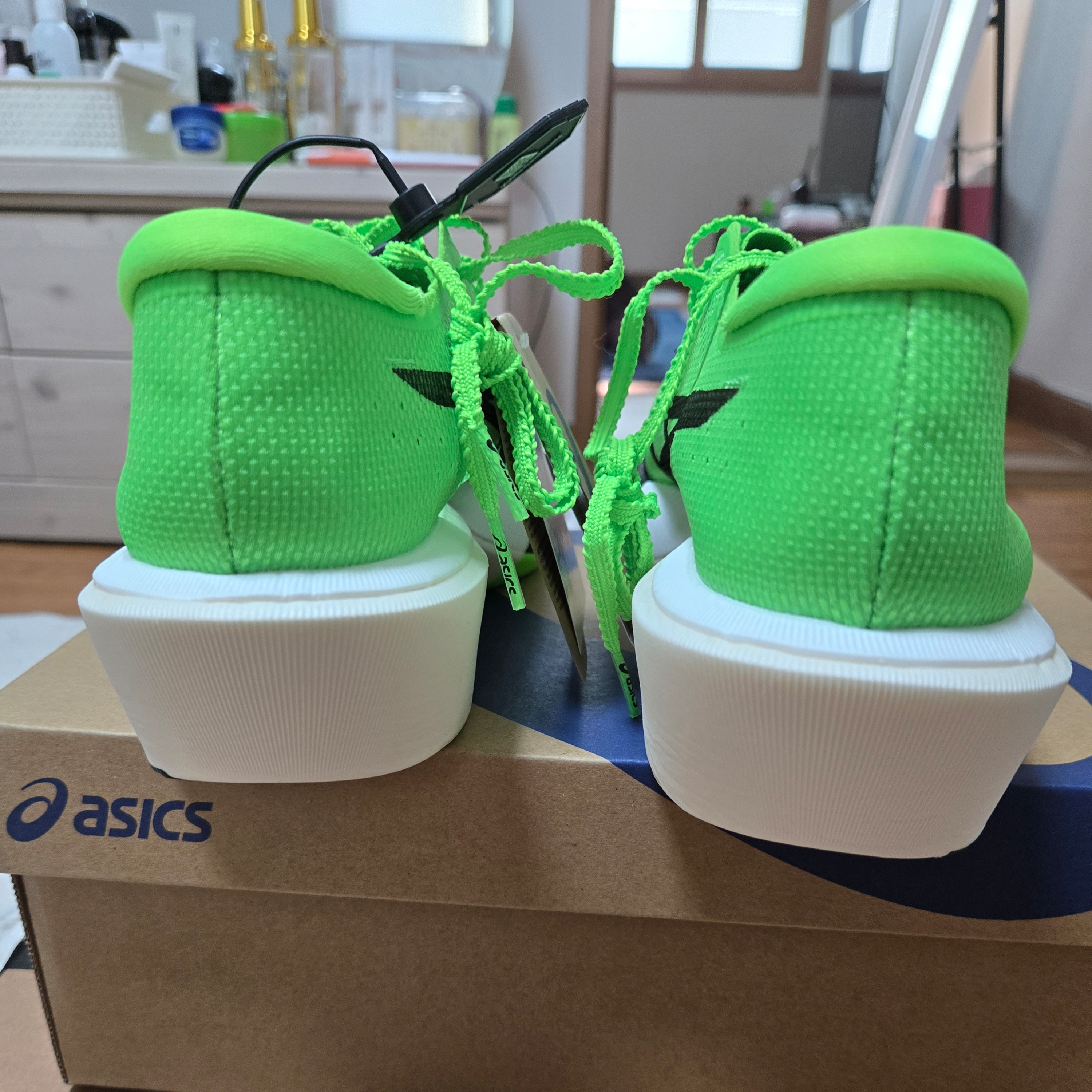 Asics Metaspeed Edge Tokyo Green Gecko Black 착용 스타일 - 6