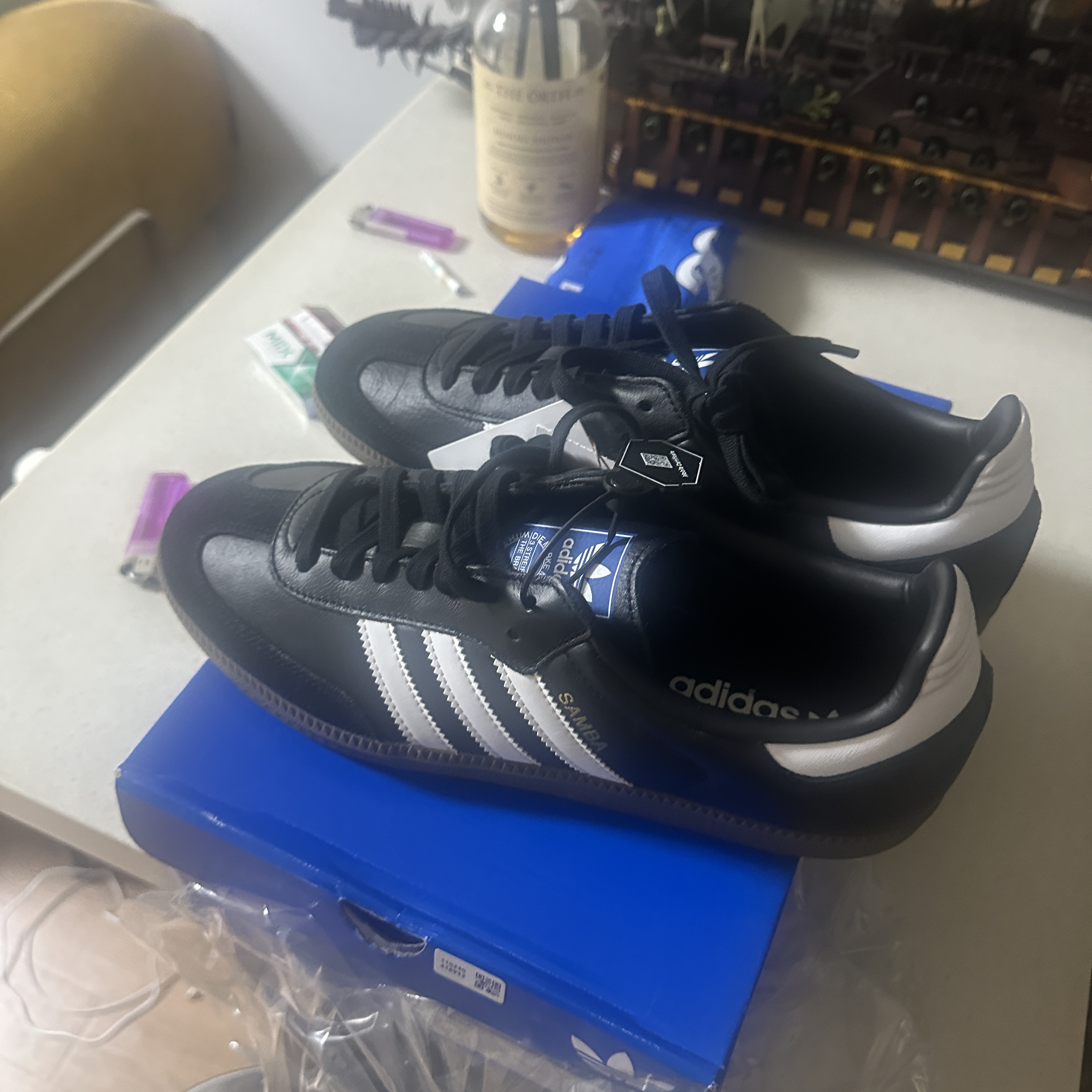 Adidas Samba OG Black White Gum 착용 스타일 - 2