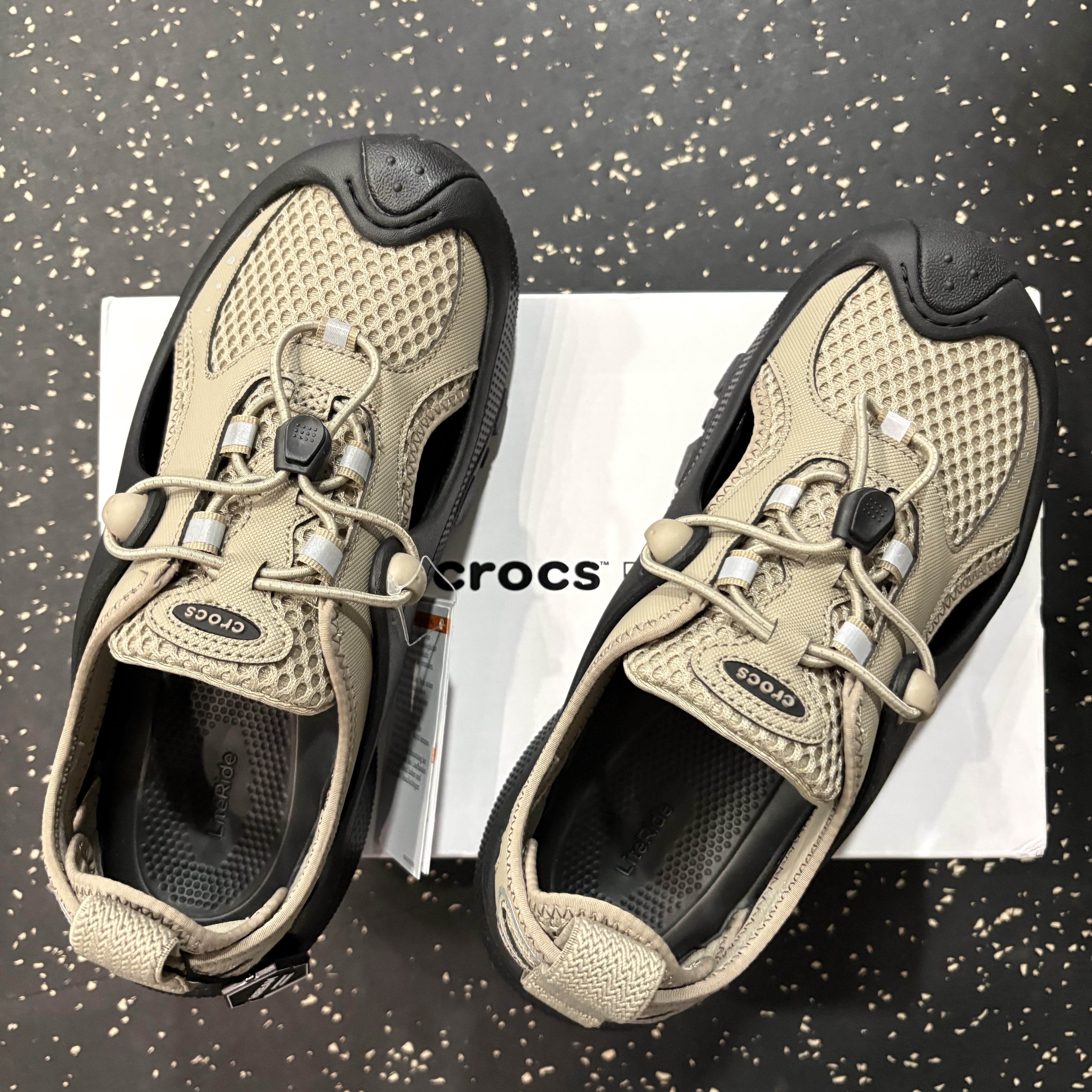 Crocs Trail Break 2 Clay 착용 스타일