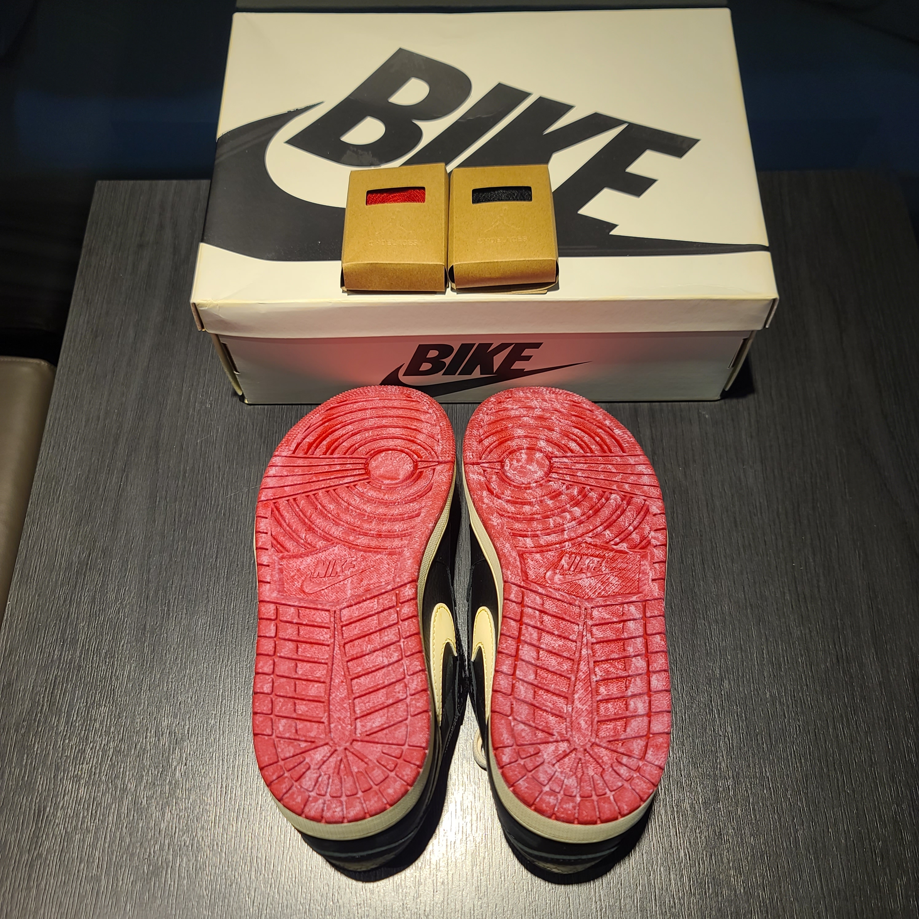 Jordan 1 x Nigel Sylvester Retro Low OG Better With Time 착용 스타일 - 4