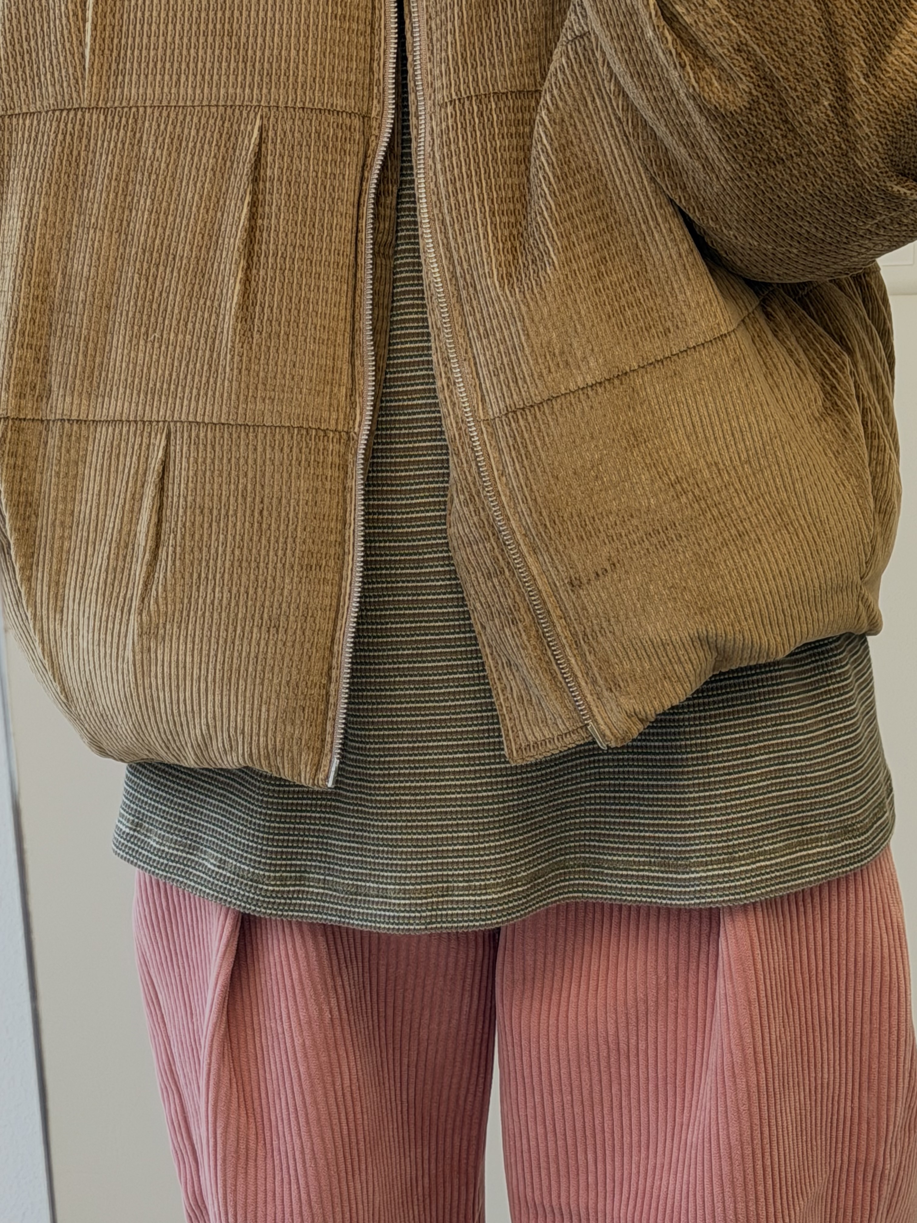 Ader Error Curve; BS01 Noir, Ader Error Carid Trousers Pink 착용 스타일 - 4