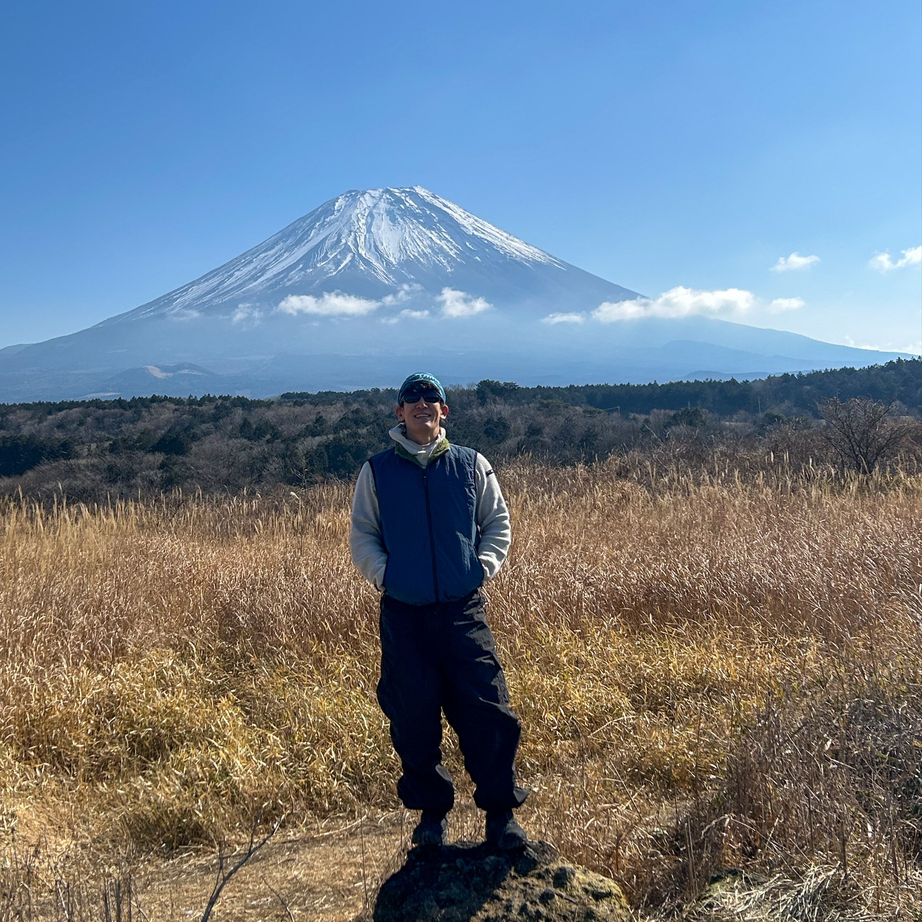 Arc'teryx Bird Head Toque Nightscape Glacial, Oakley Eye Jacket Redux Matte Black Frame Prizm Grey Lenses High Bridge Fit 착용 스타일 - 1