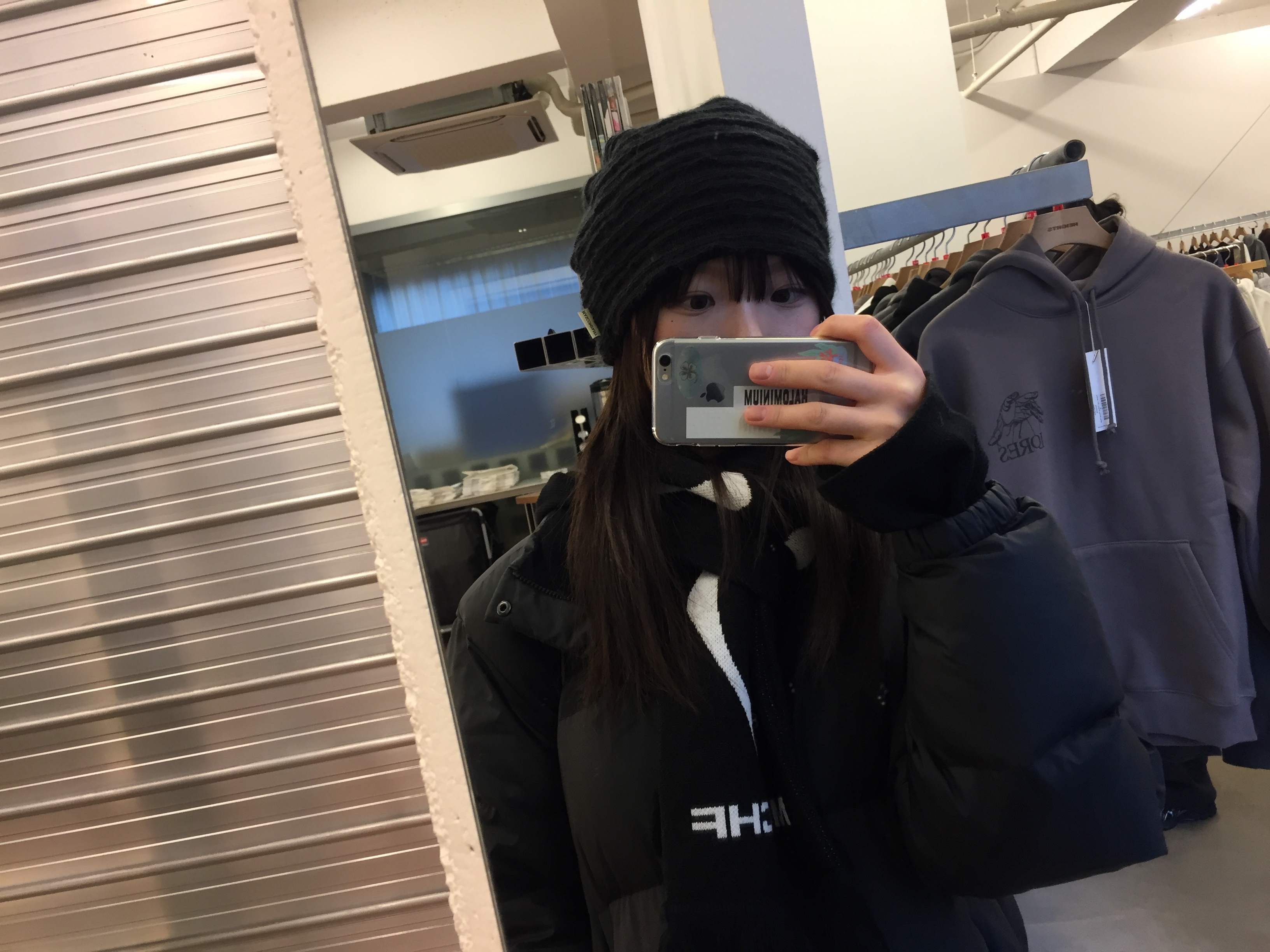 Sansan Gear Logo Beanie Khaki, COYSEIO Patchwork Beanie Grey 착용 스타일 - 2