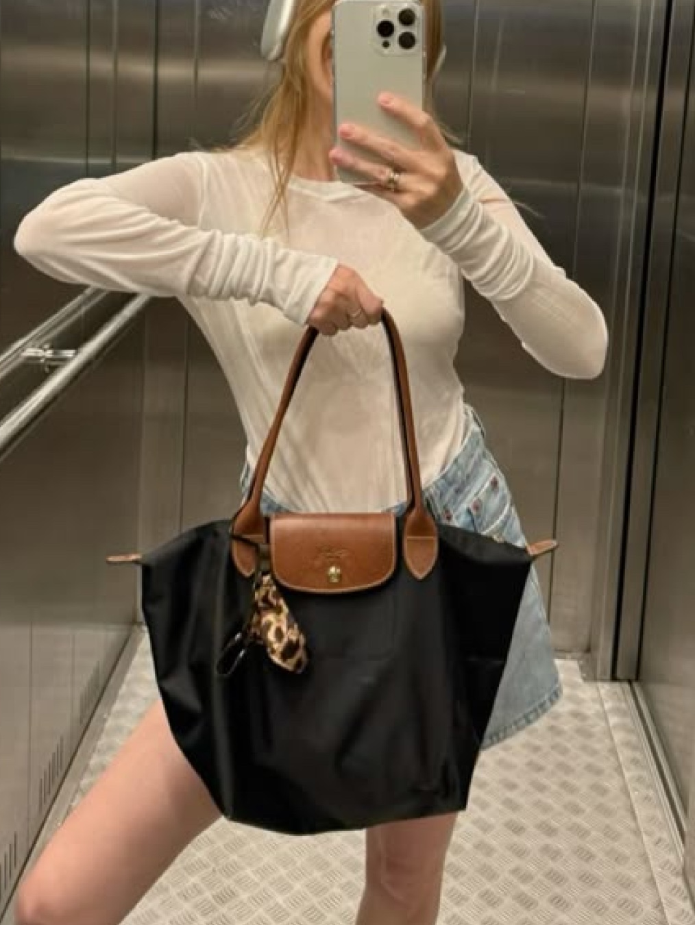 Longchamp Le Pliage Original Tote Bag L Navy, Longchamp Le Pliage Original Tote Bag M Navy 착용 스타일 - 10