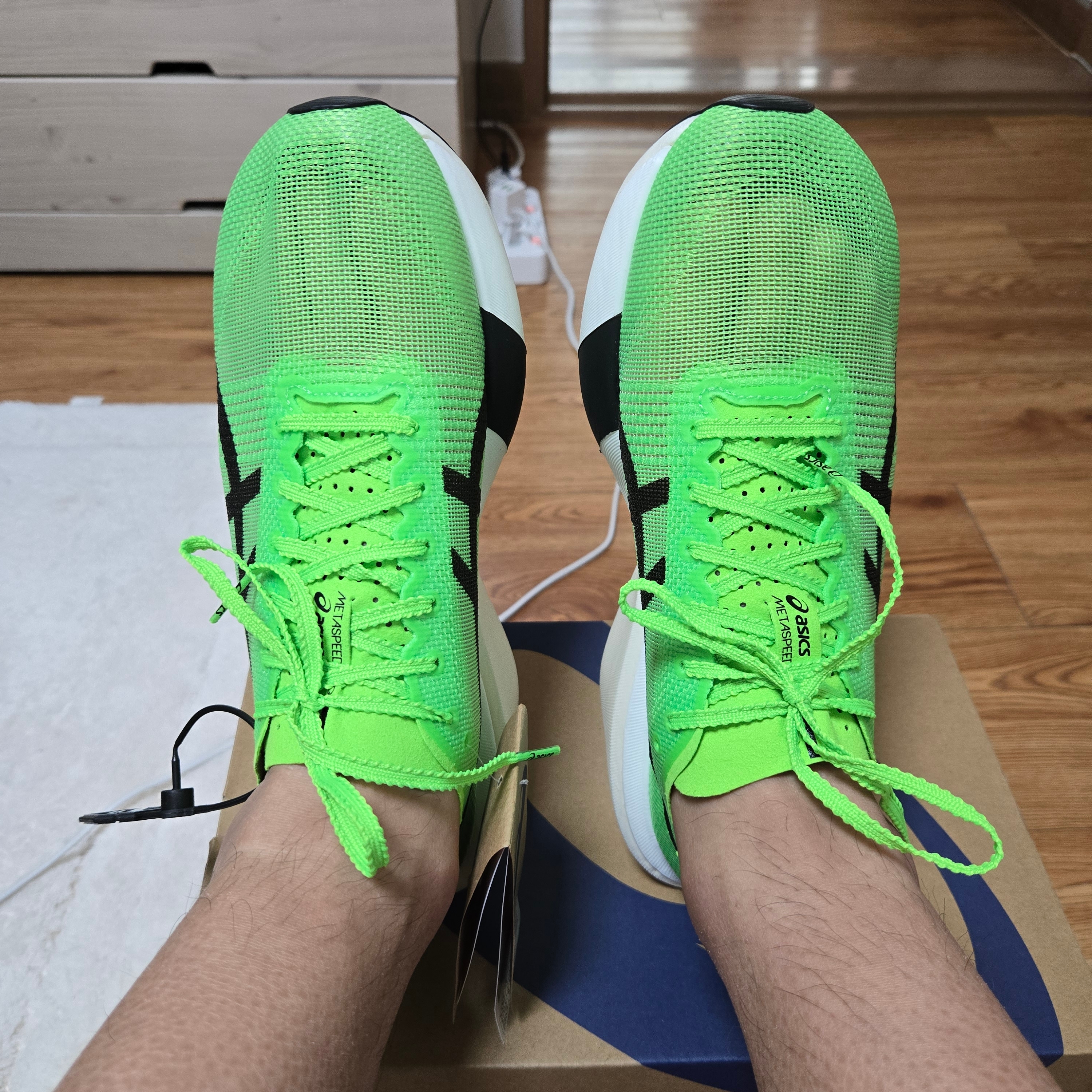 Asics Metaspeed Edge Tokyo Green Gecko Black 착용 스타일 - 8