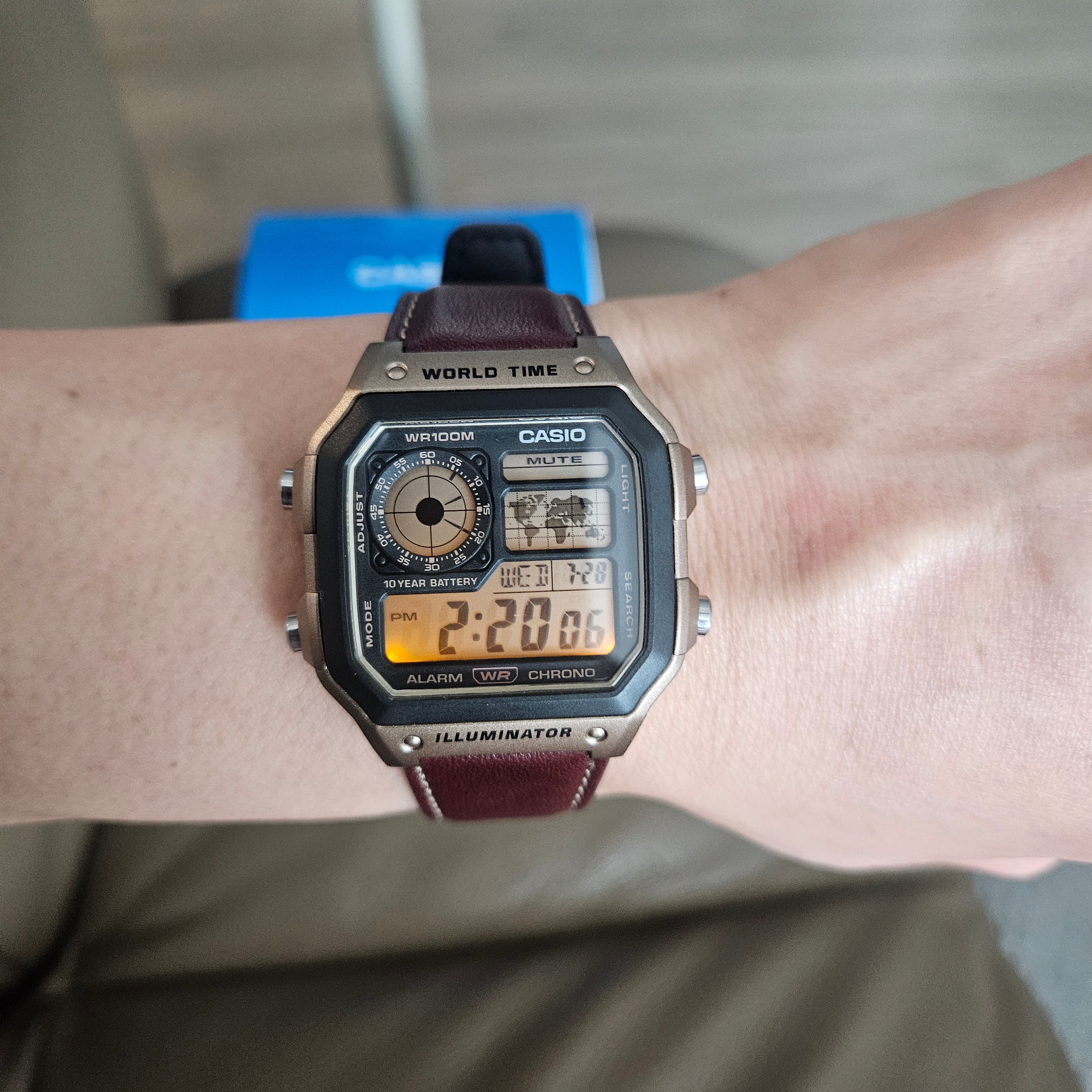 Casio AE-1200WHL-5AV 착용 스타일 - 4