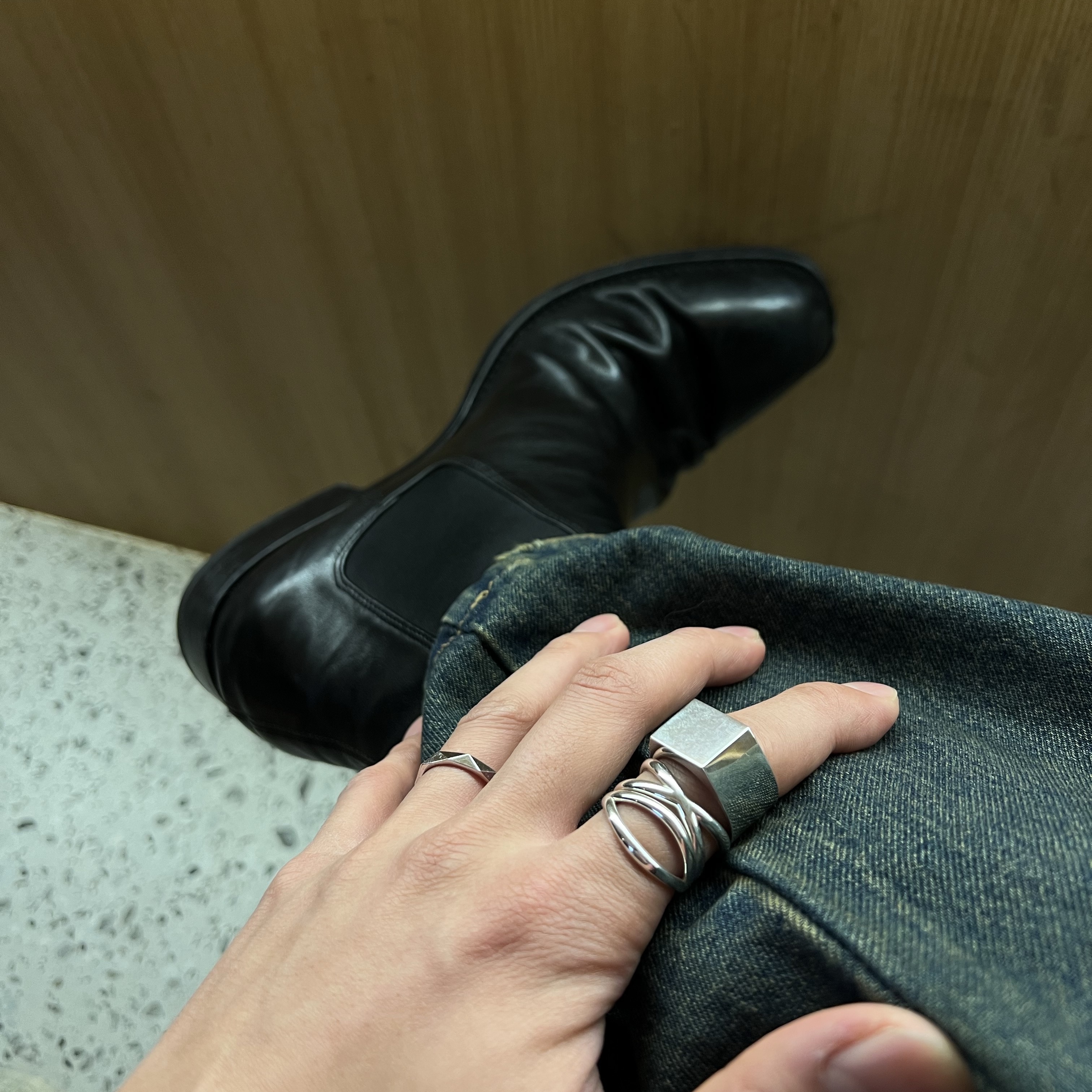 Undermycar Mu.Ac.04 - 925 Silver Ring, Undermycar Mu.Ac.03 - 925 Silver Ring 착용 스타일 - 1