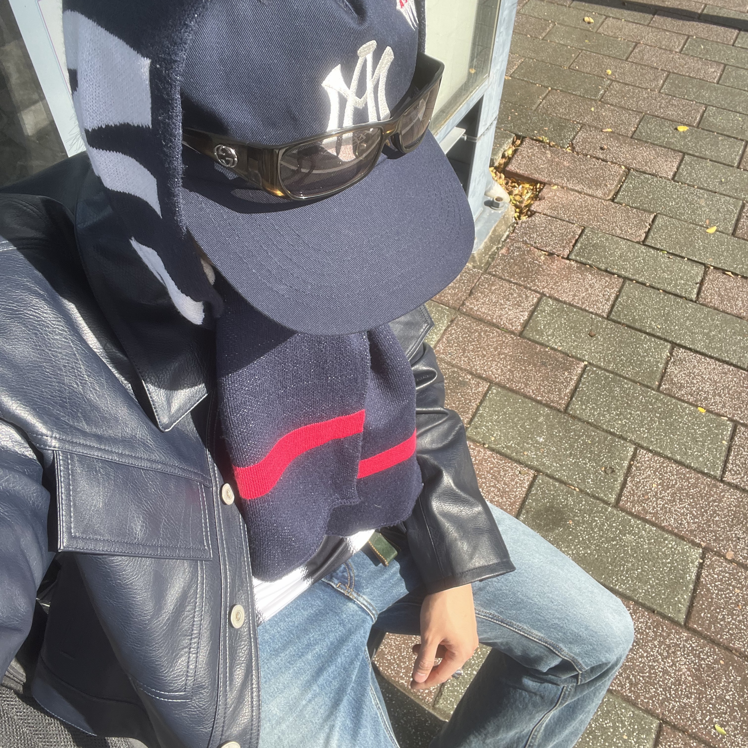 Haleine Trucker Faux Leather Jacket Navy (WJ105), Haleine Trucker Faux Leather Jacket Burgundy (WJ346) μ°©μ© μ€νμΌ - 4