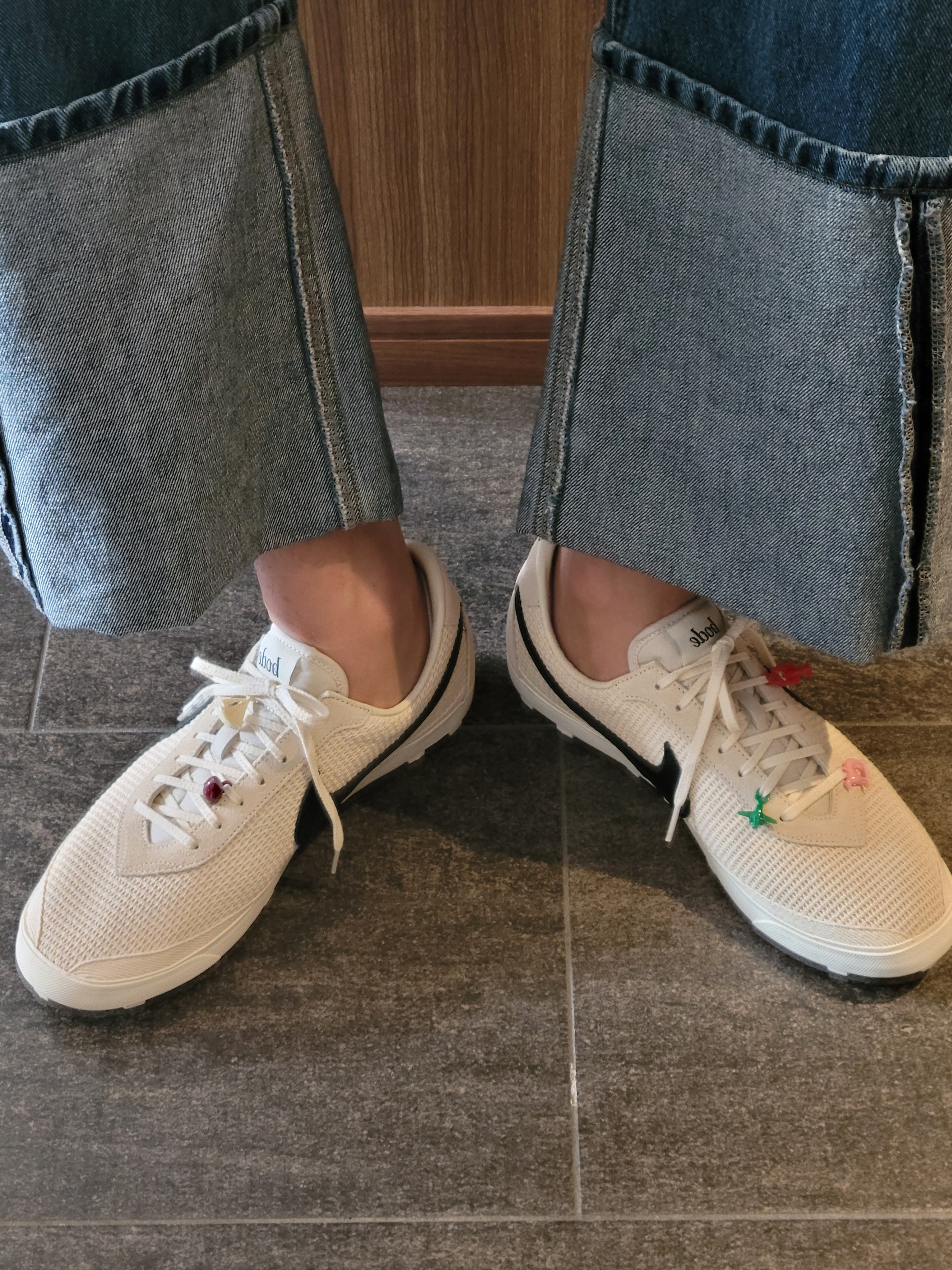 Nike x Bode Astrograbber SP Light Cream and Black, Human Made Acrylic Bangle #1 Black 착용 스타일 - 1