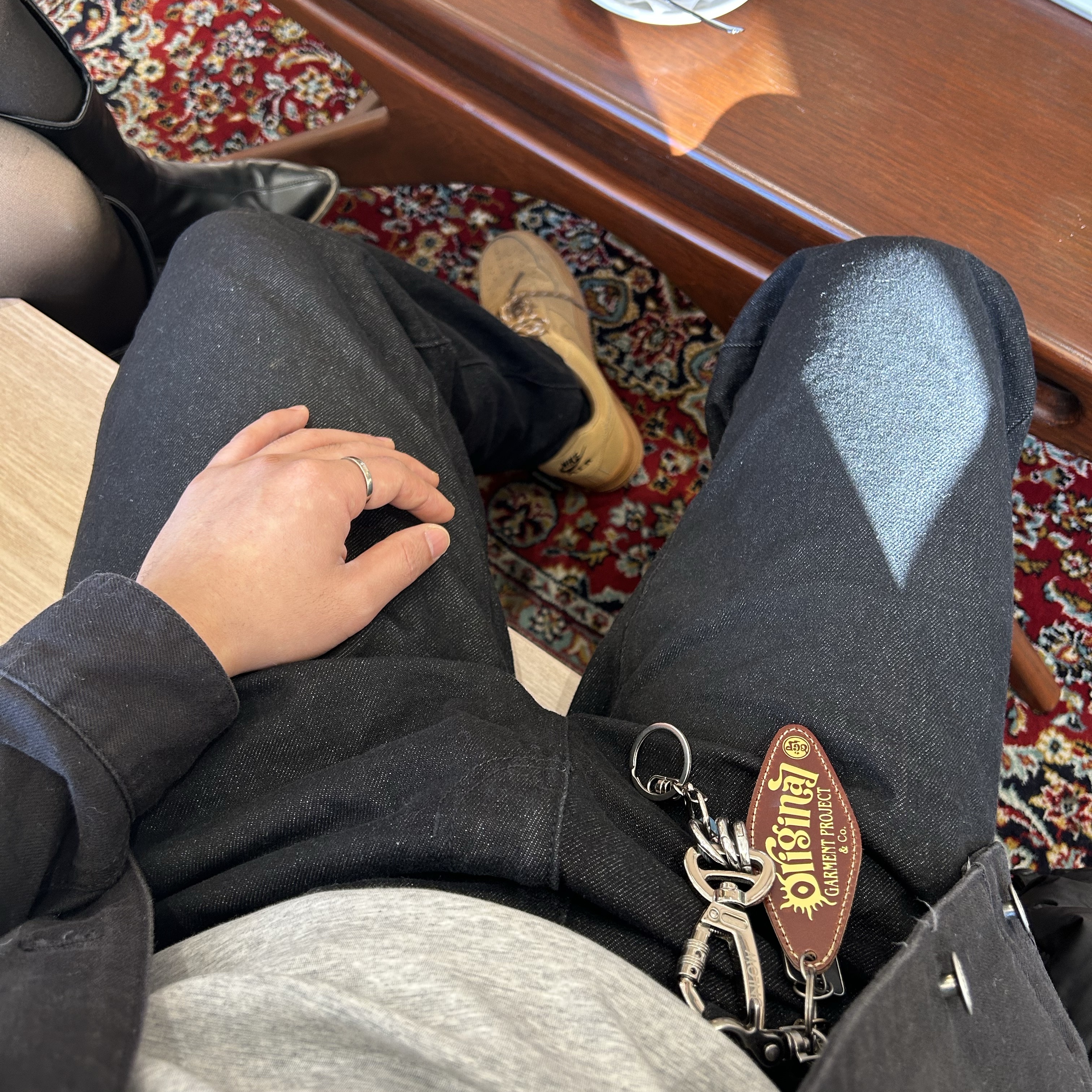 Ogarp Metal Keyring Silver, Nike Court Vision Low Flax 착용 스타일 - 2
