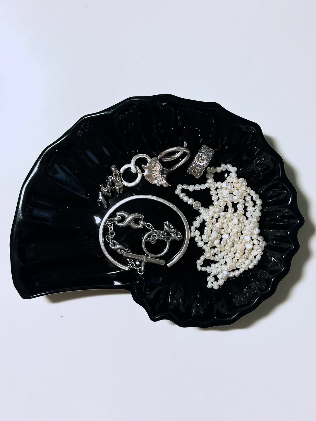 [3% 적립] LEEJAE AMMONITE PLATE BLACK 착용 스타일