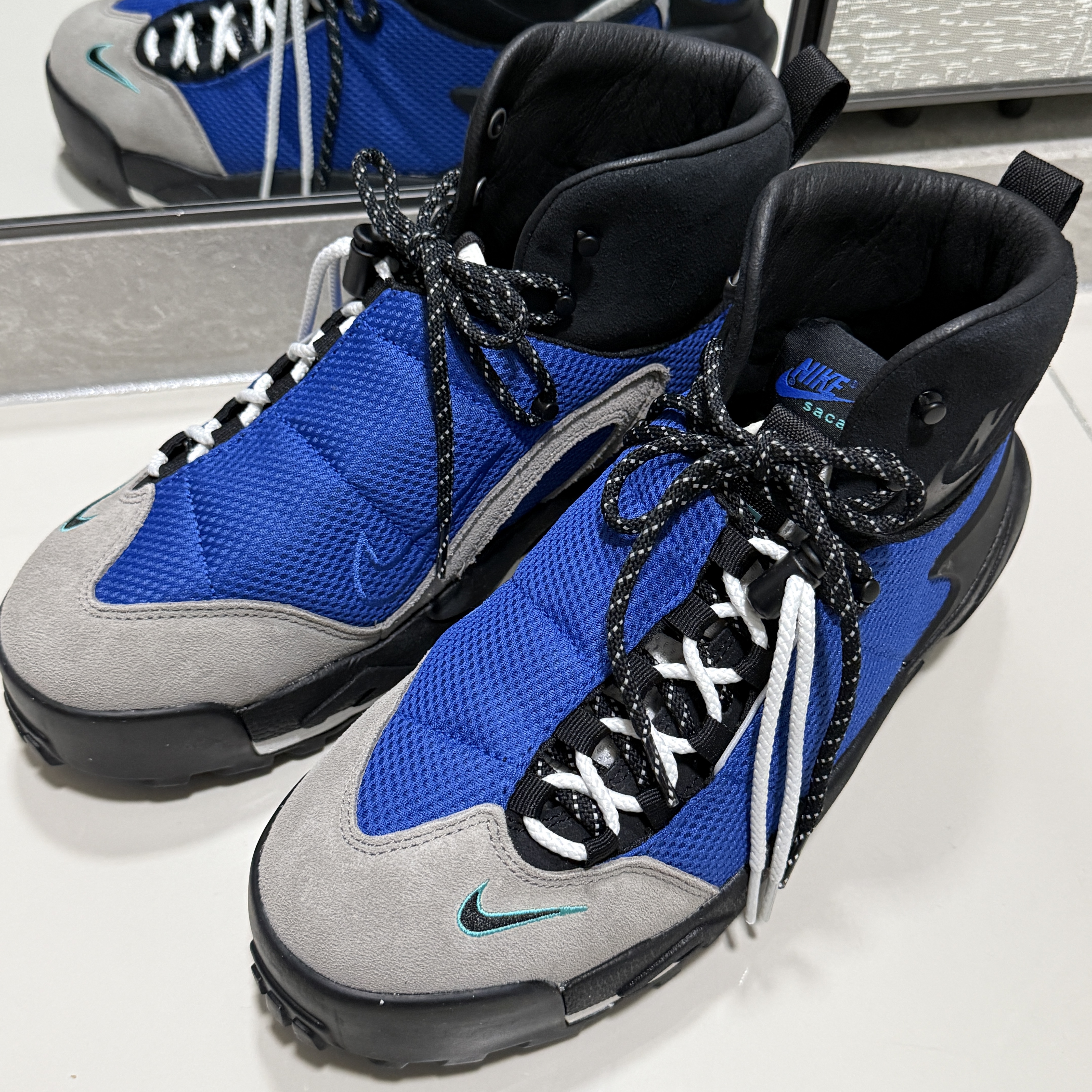 Nike x Sacai Magmascape SP Varsity Royal 착용 스타일 - 1