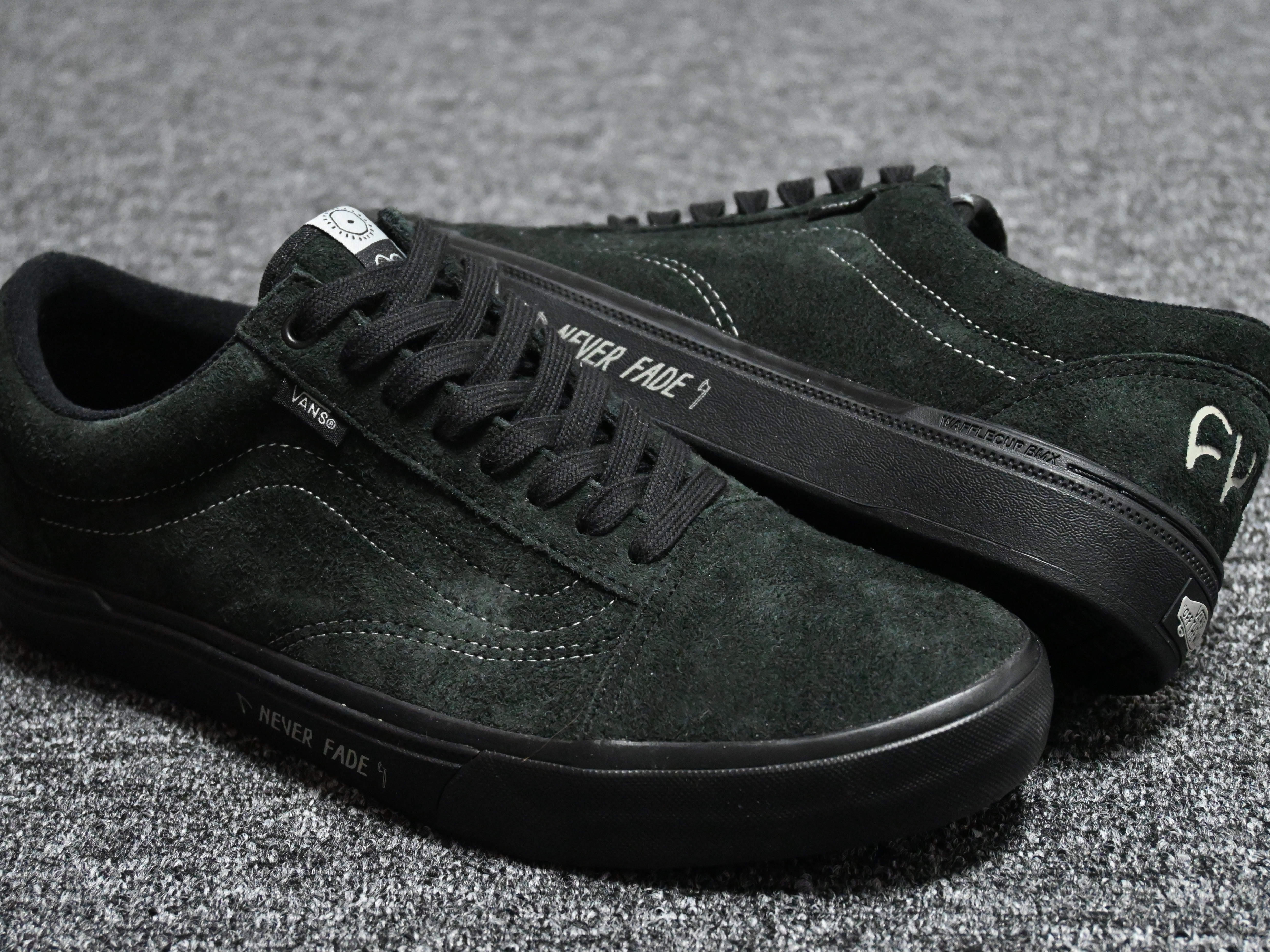 Vans x Cult BMX Old Skool Never Fade Black 착용 스타일