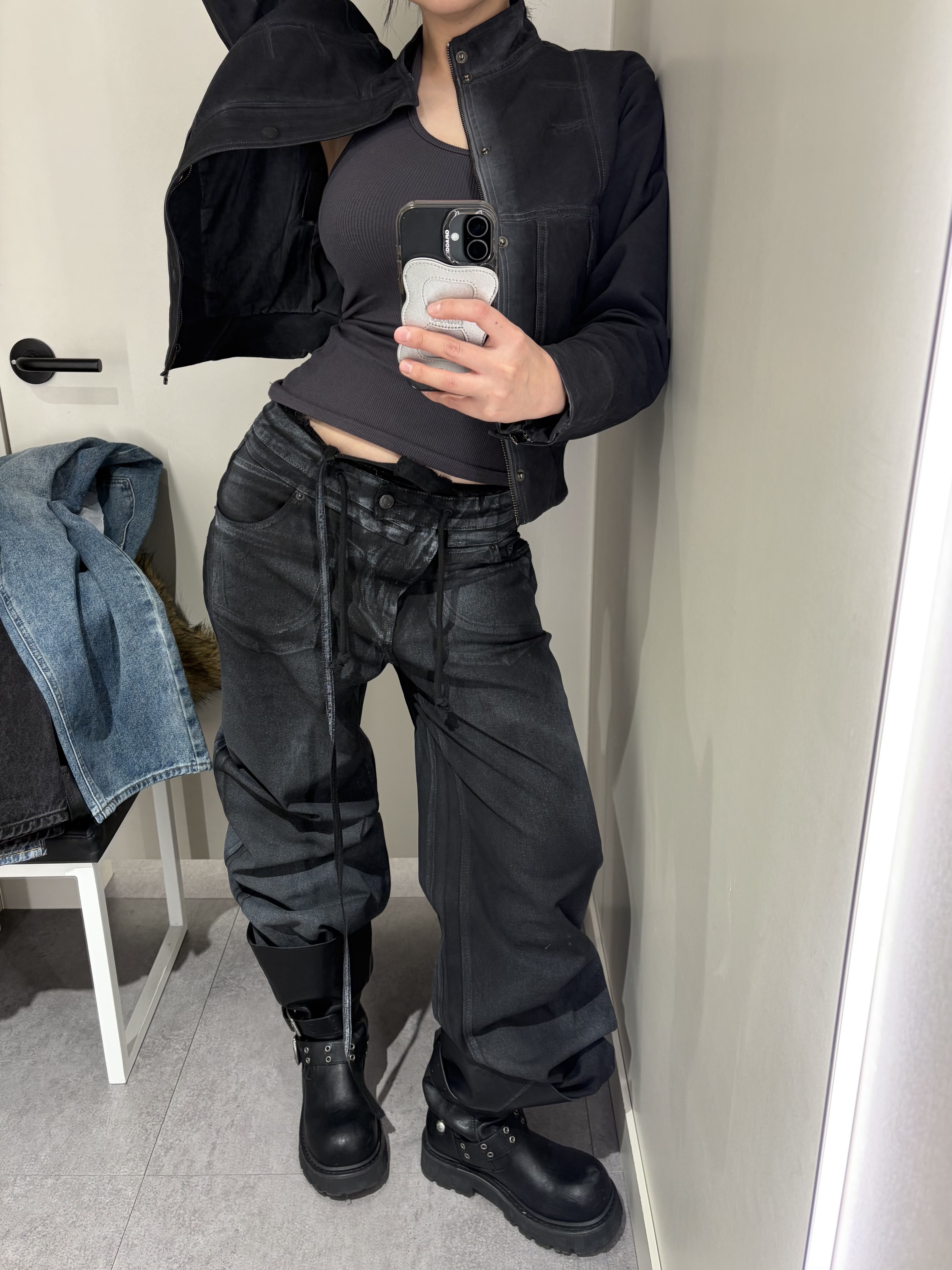 Ottolinger Women Double Fold Pants Black White Paint 착용 스타일