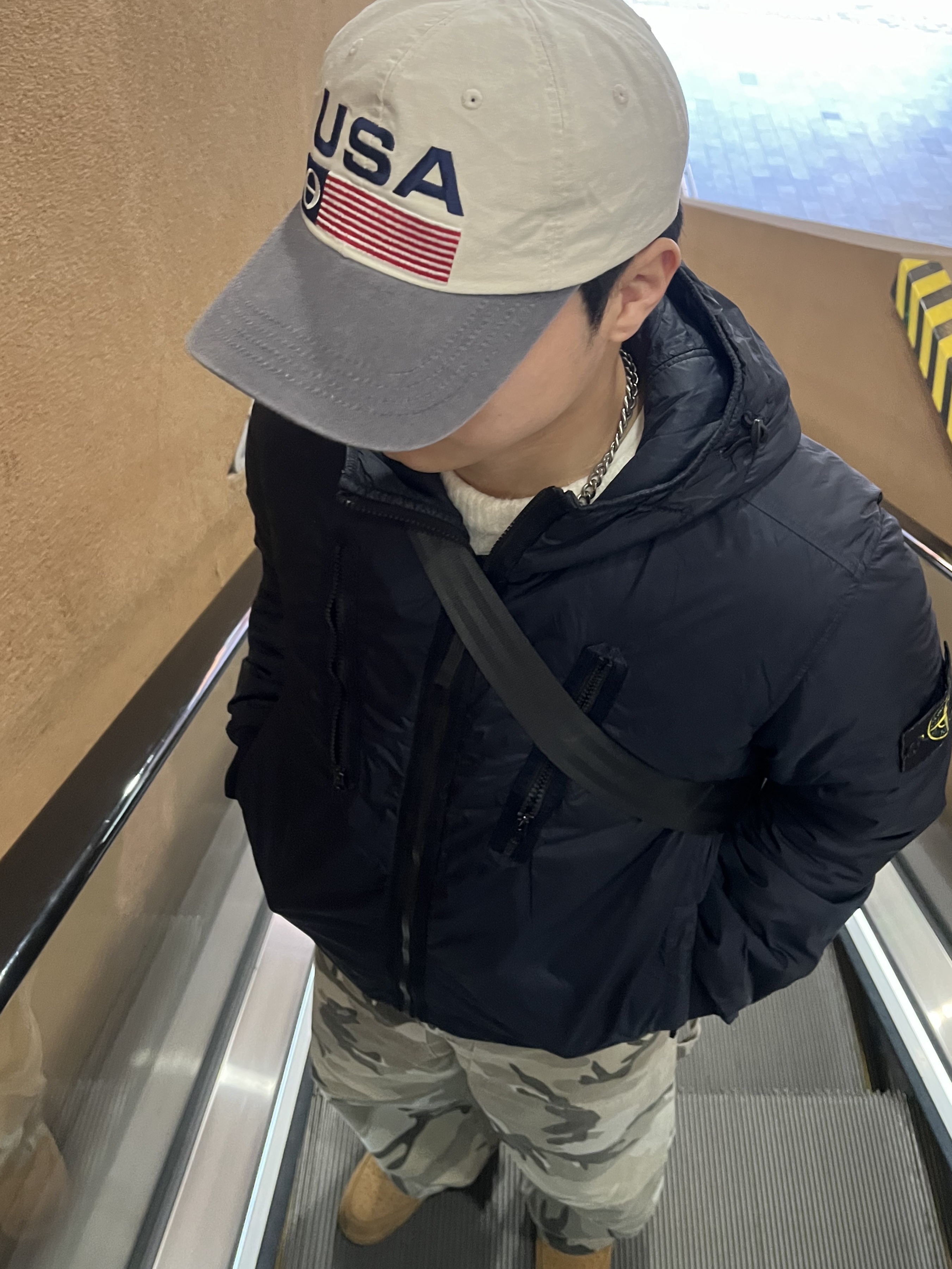 Stone Island 42223 Garment Dyed Crinkle Reps Nylon Down Jacket Navy Blue - 21FW, Nike Air Force 1 '07 WB Flax 착용 스타일 - 1