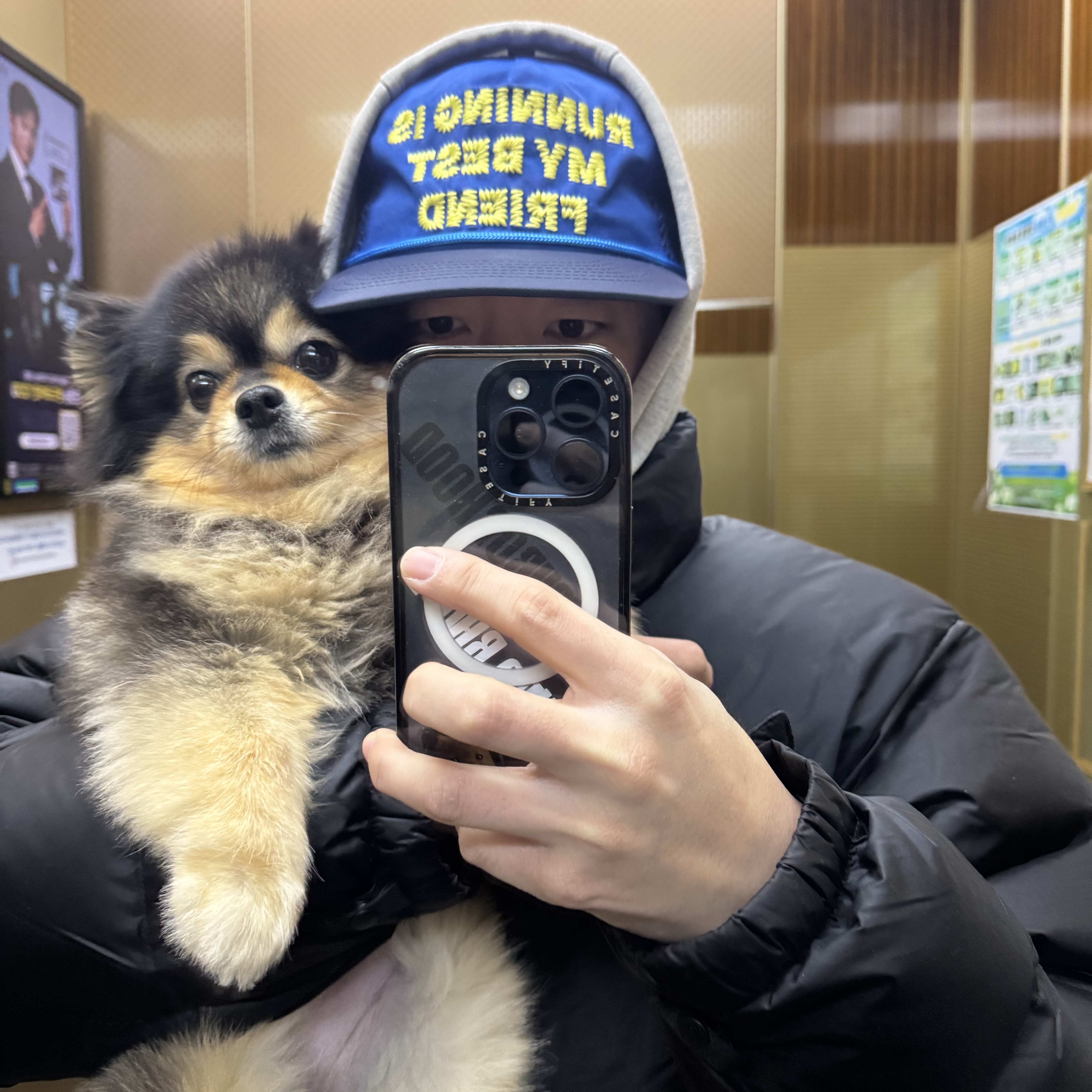Alex Zono Running Is My Best Friend Trucker Blue 착용 스타일