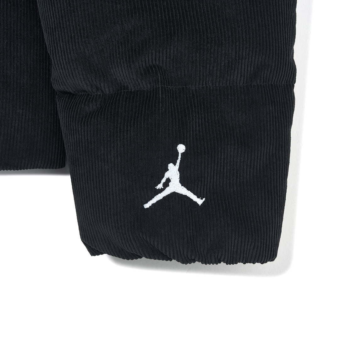조던 플라이트 다운 자켓 블랙 화이트 (HV0536-010)(Jordan Flight Down Jacket Black White (HV0536-010)) - 4