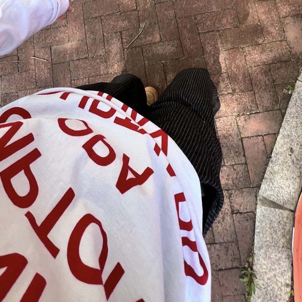 [KREAM 단독] Safarispot Highway Inn LS T-Shirt White Red, (W) Nike Air Force 1 '07 WB Flax Wheat 착용 스타일