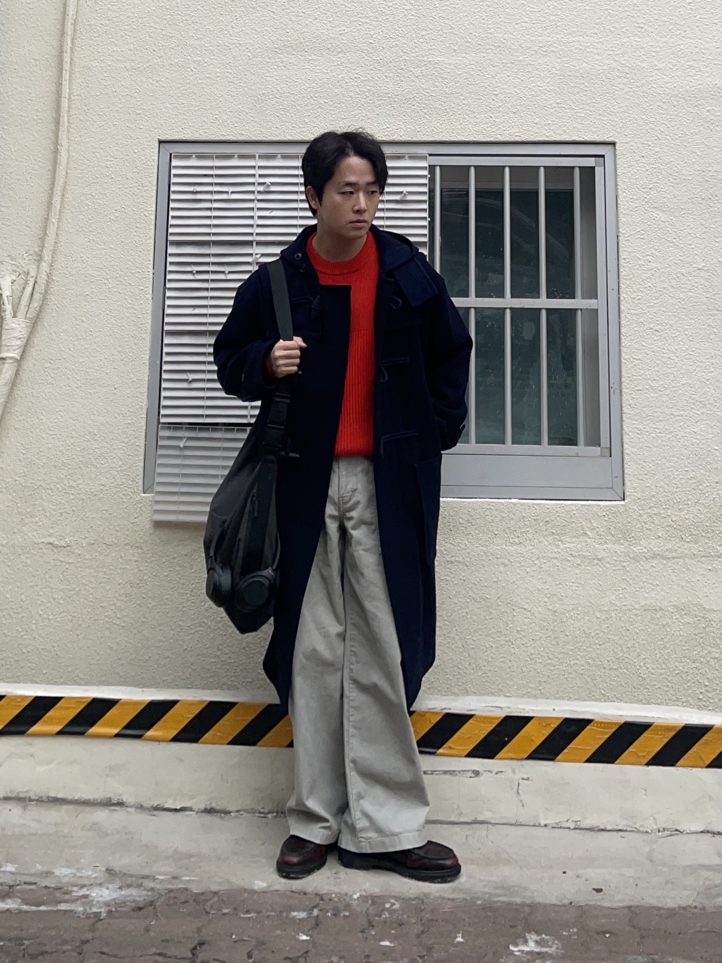 Dr. Martens Adrian Arcadia Leather Loafers Cherry Red 착용 스타일