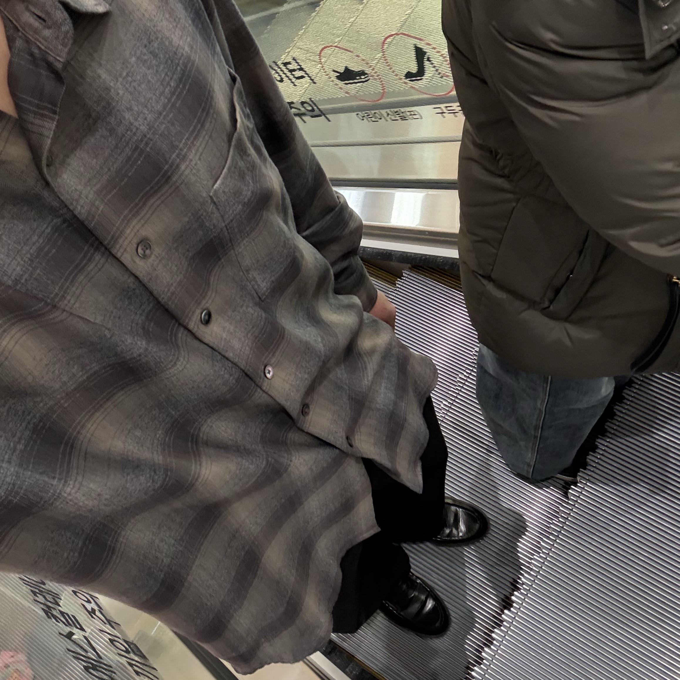 Auralee Super Light Wool Check Shirt Charcoal Grey Check - 24AW, Haruta HS-4900 Oiko Loafer Black 착용 스타일