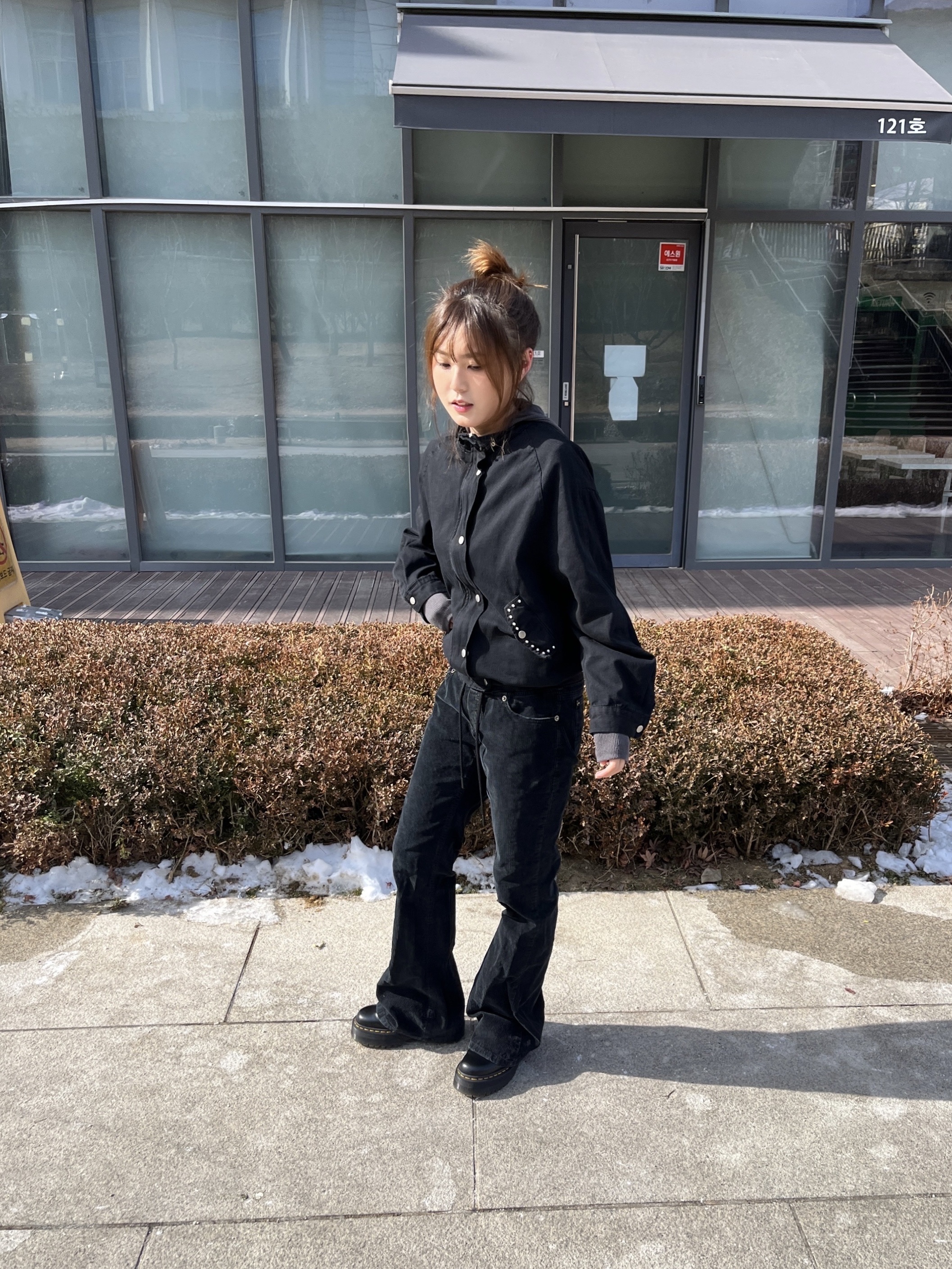 Dr. Martens 1461 Quad Black 착용 스타일 - 2
