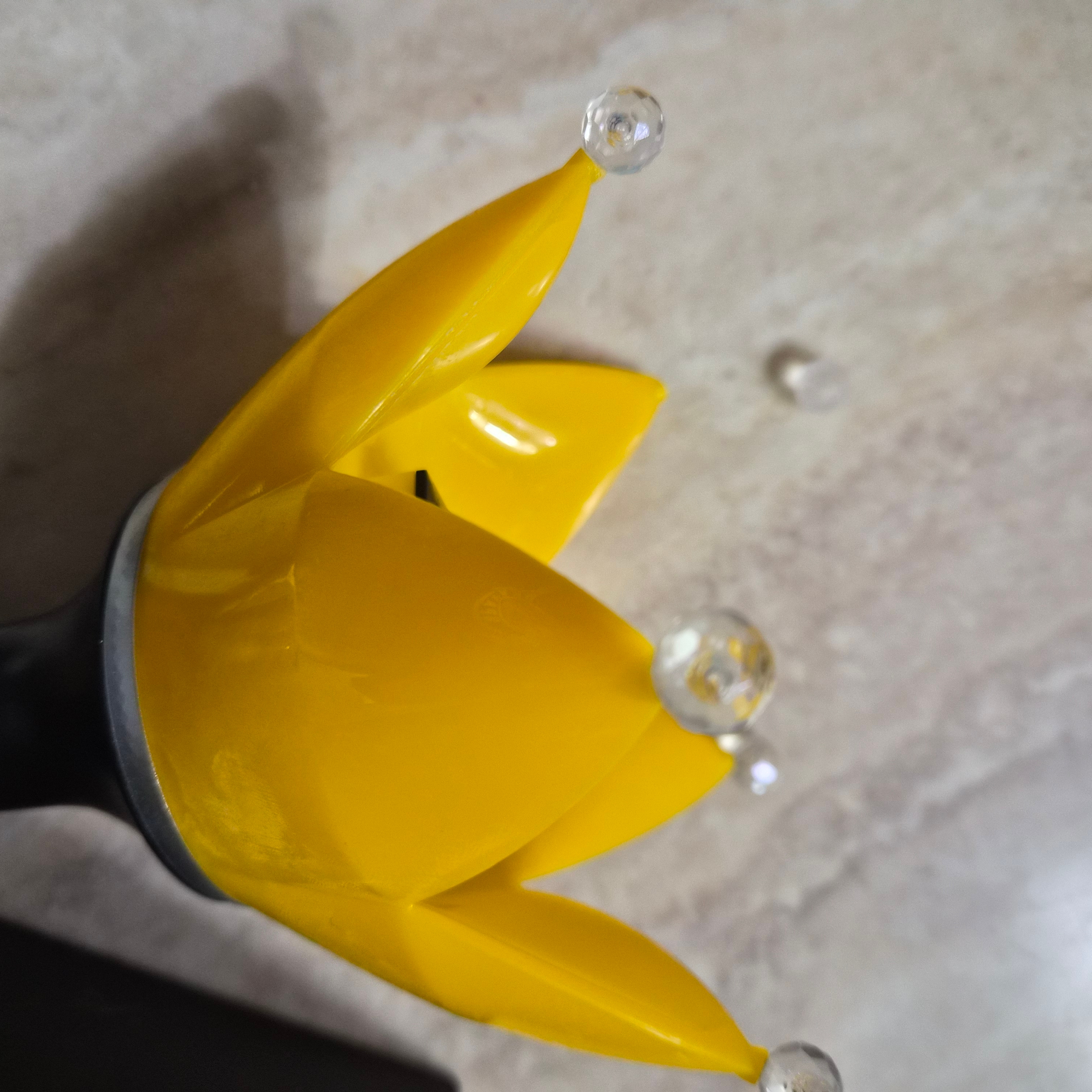 Bigbang Official Light Stick Ver.4 Black 2025 착용 스타일 - 3